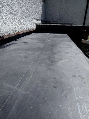 New EPDM Rubber Roof Covering (image 5 of 8)
