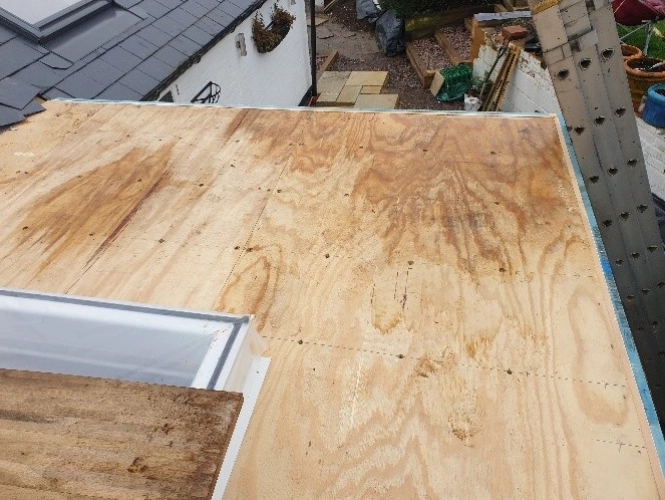 New EPDM Rubber Roof Covering