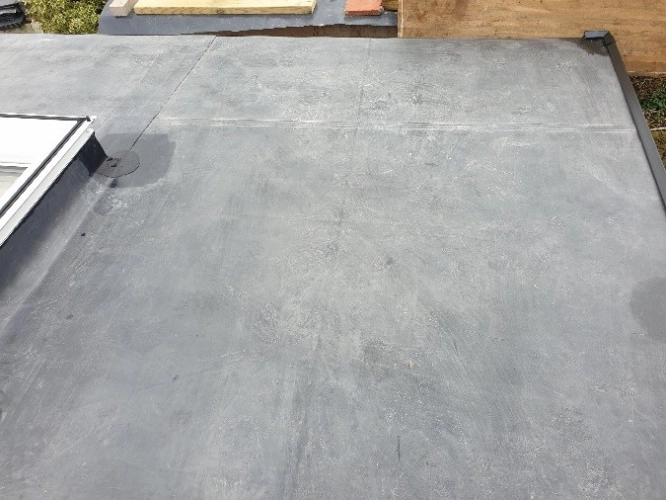 New EPDM Rubber Roof Covering (image 8 of 8)