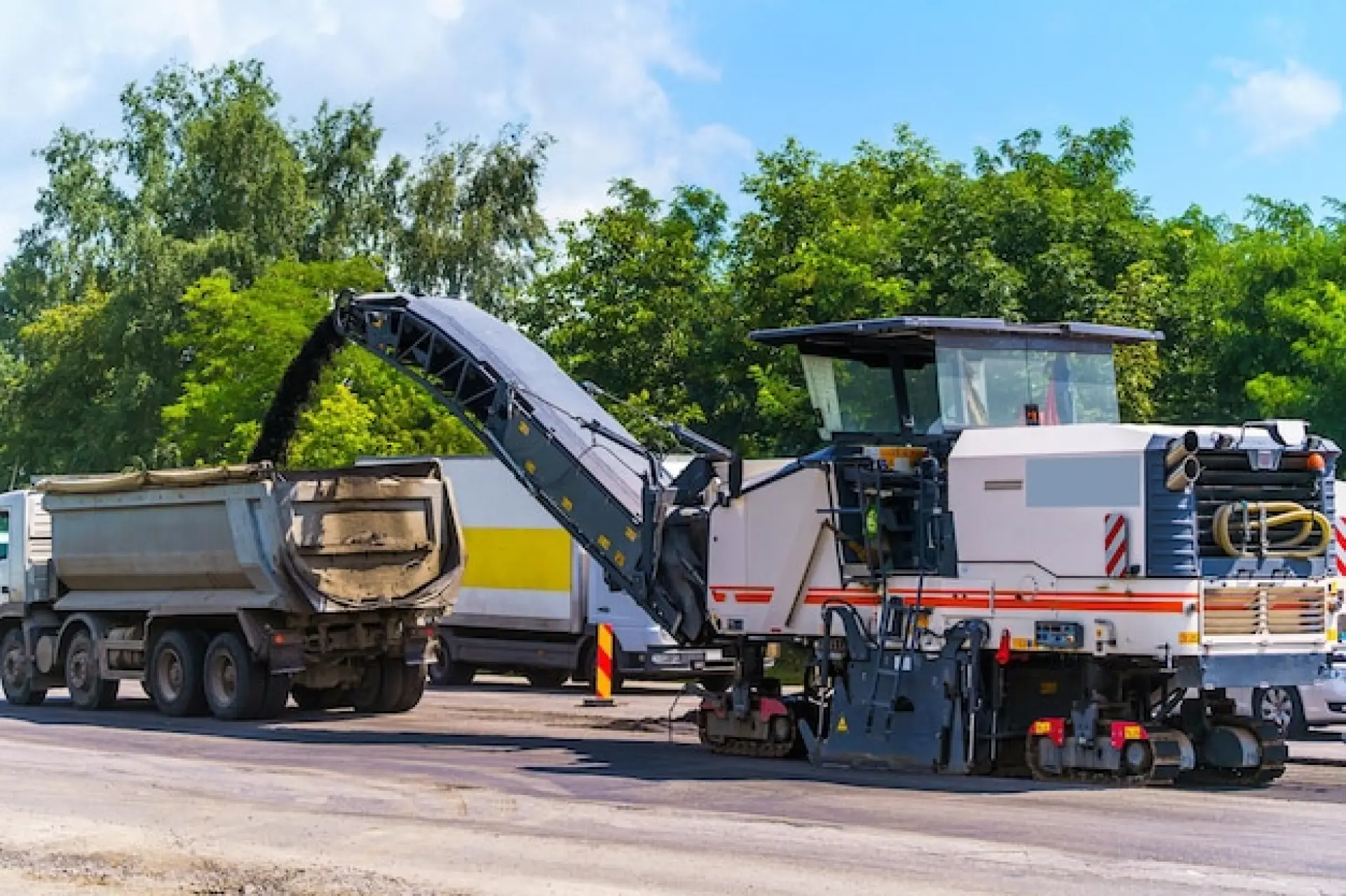 The Benefits of Using Grab Hire for Waste Removal The Benefits of Using Grab Hire for Waste Removal