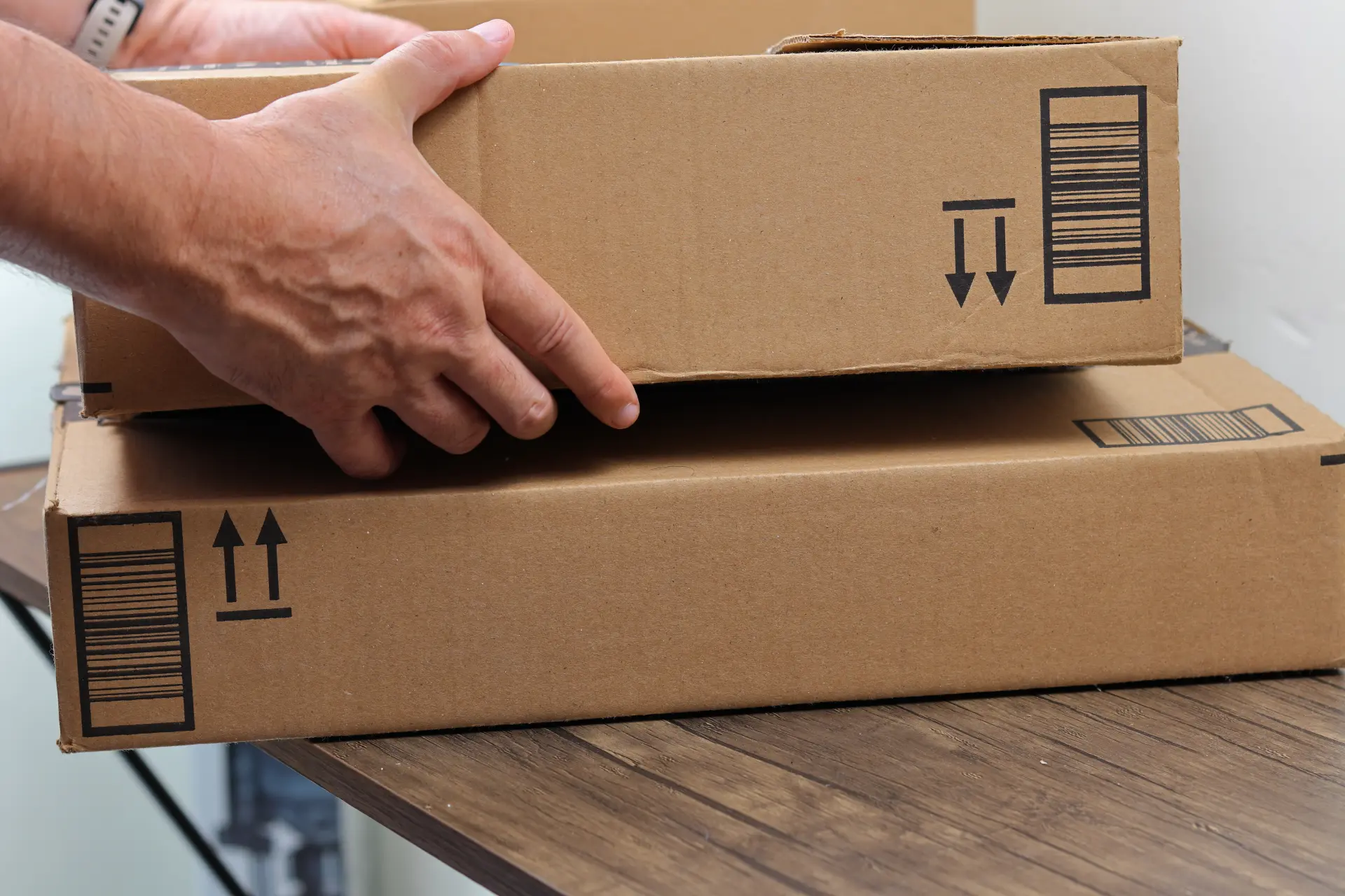 White Glove Delivery Chelsea, Wardley Edge and Stoke on Trent