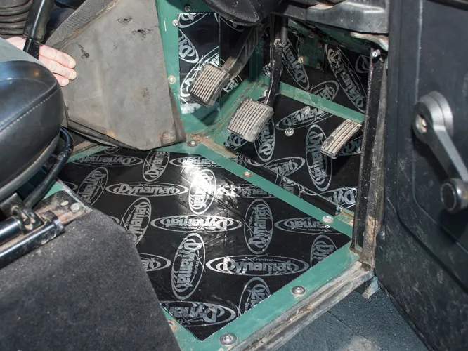 Land Rover Defender 1983-2006 Footwell Dynamat Sound Deadening DA8094