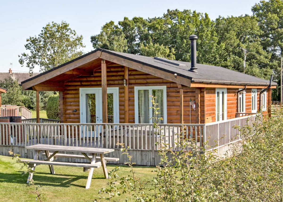 Choosing a luxury lodge for Honeymoons and Anniversaries Choosing a luxury lodge for Honeymoons and Anniversaries