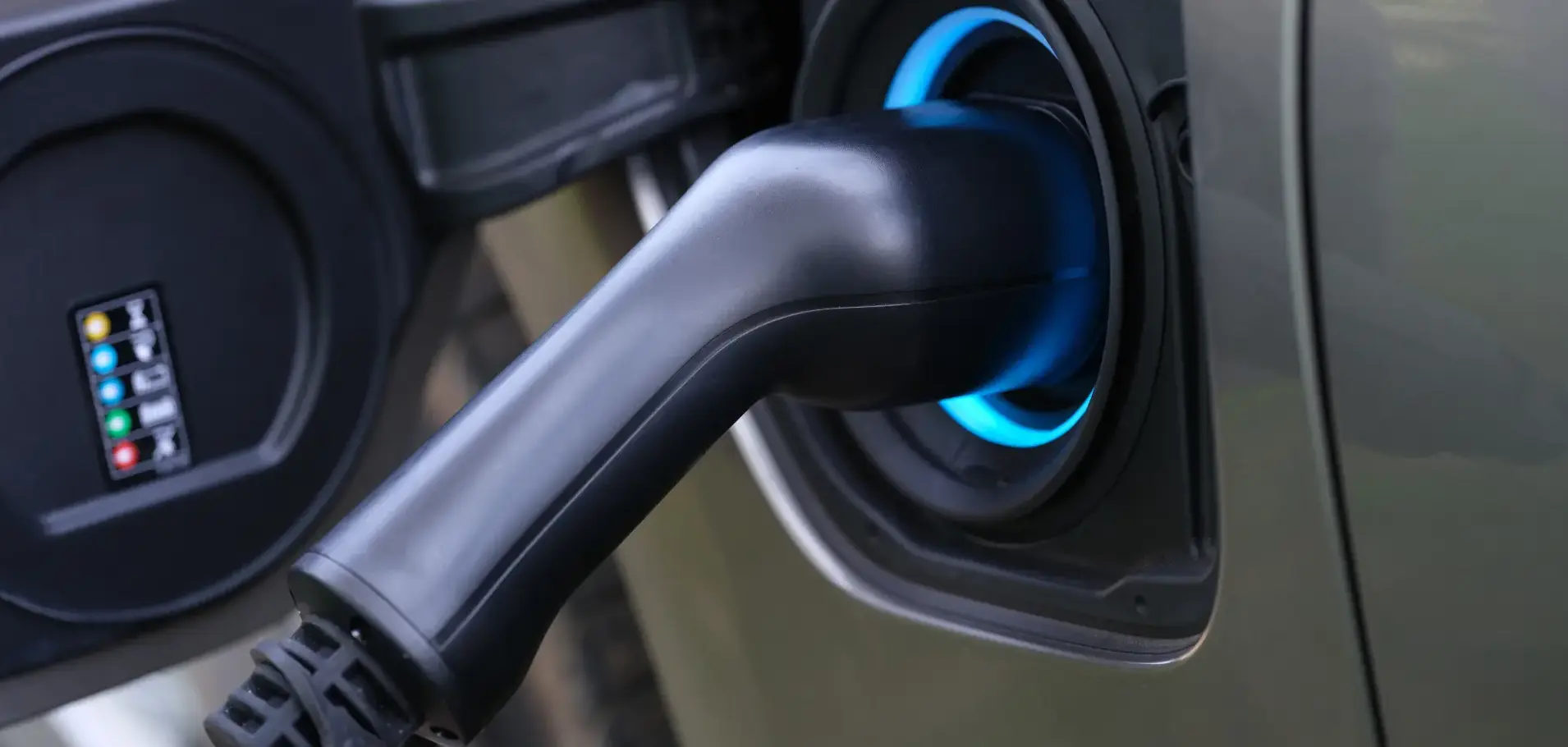 Benefits of Installing an EV Charger at Home Benefits of Installing an EV Charger at Home
