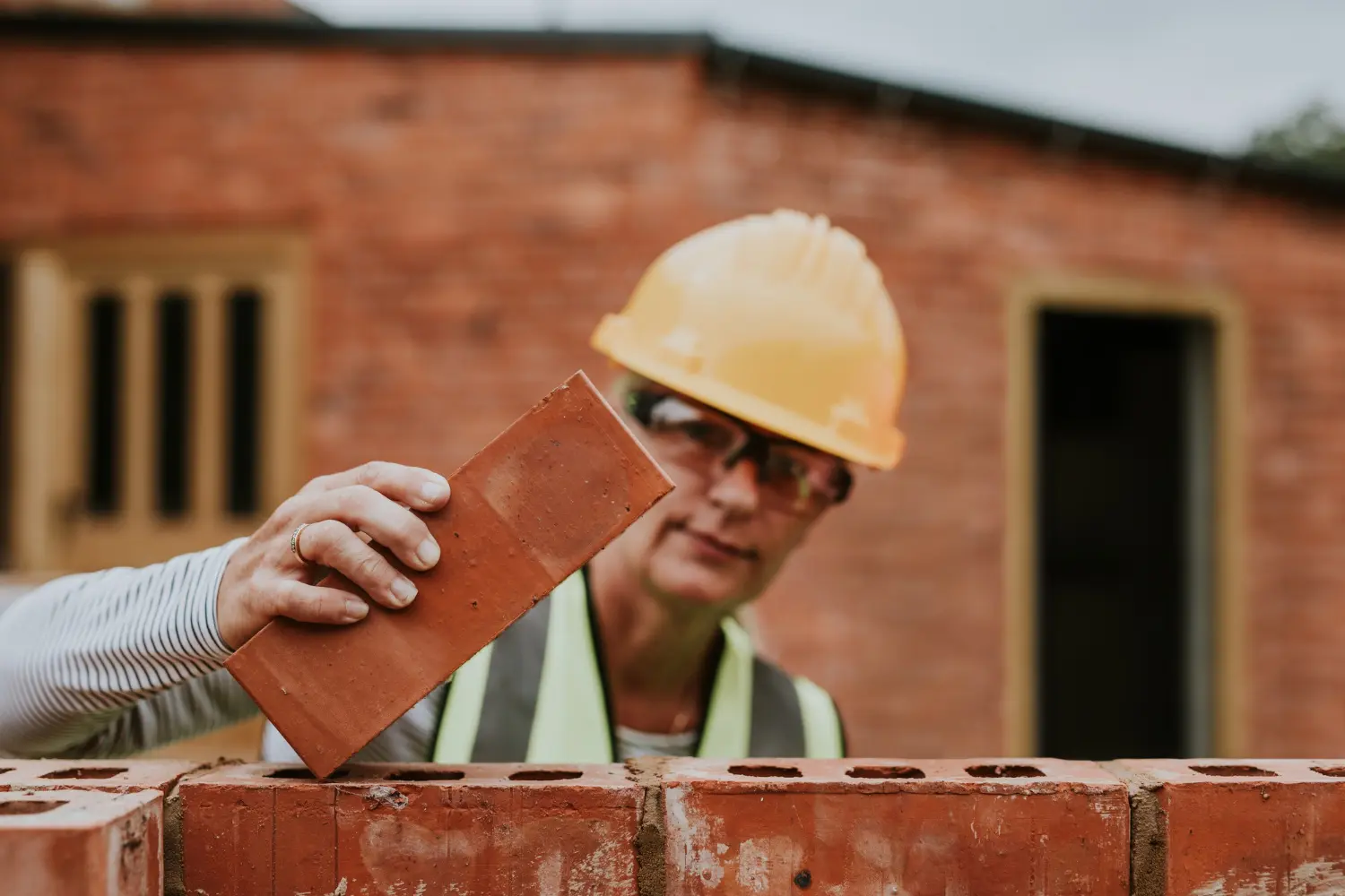Commercial building extension work Reading