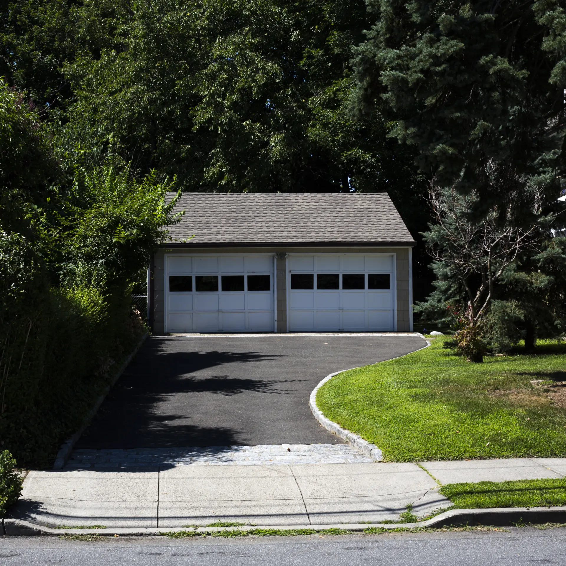 Emergency Garage Roof Repairs