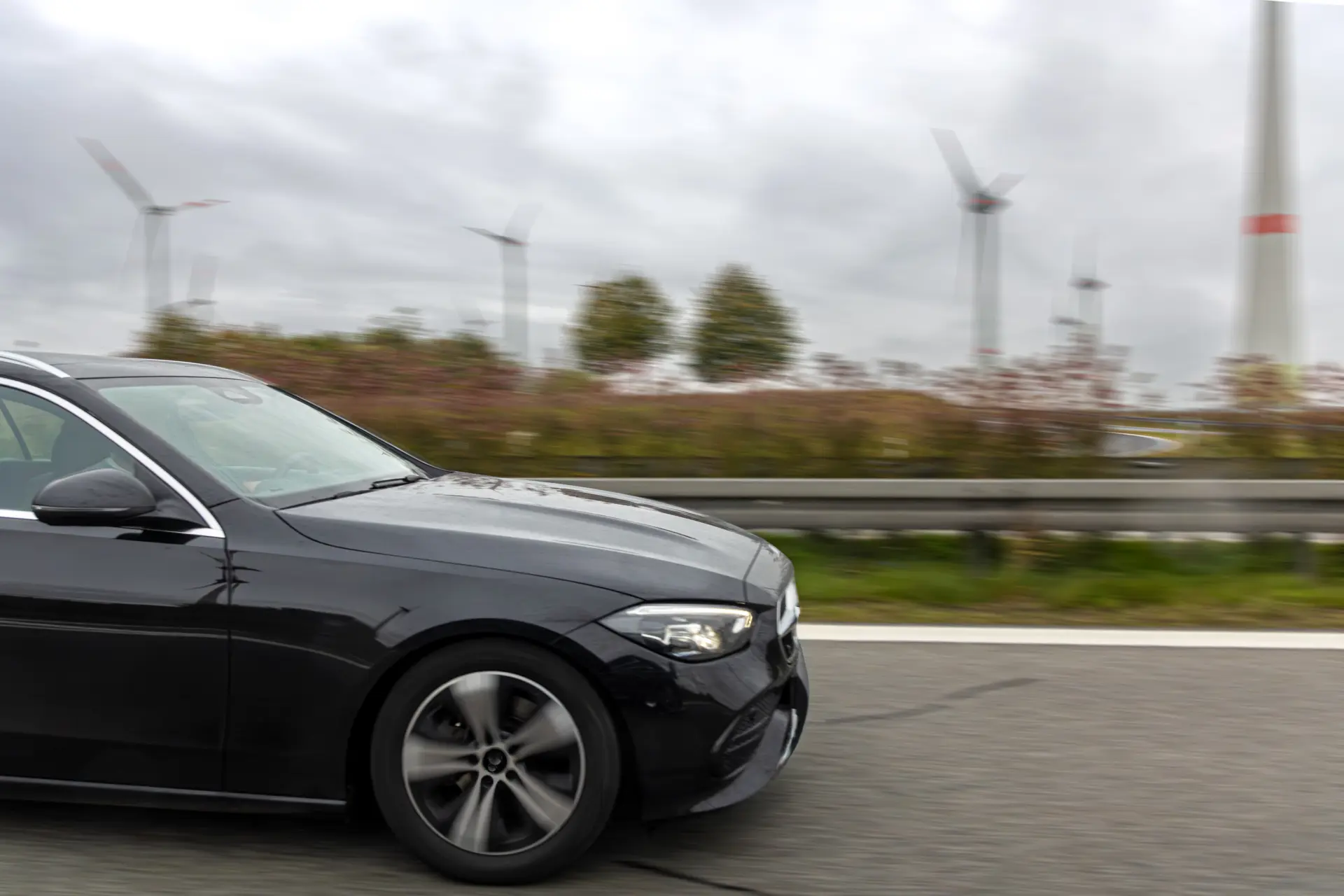 Dual Controls in Hybrid Cars