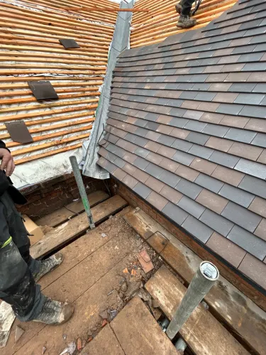 New small tile on barns (image 5 of 16)