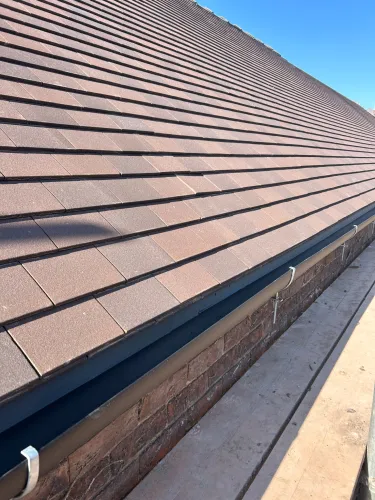 New small tile on barns (image 8 of 16)