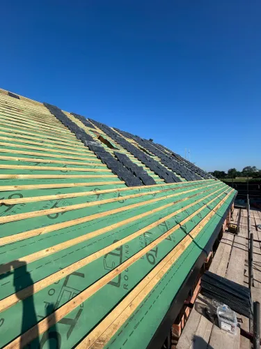 New Spanish slate roof with 7 velux (image 7 of 21)
