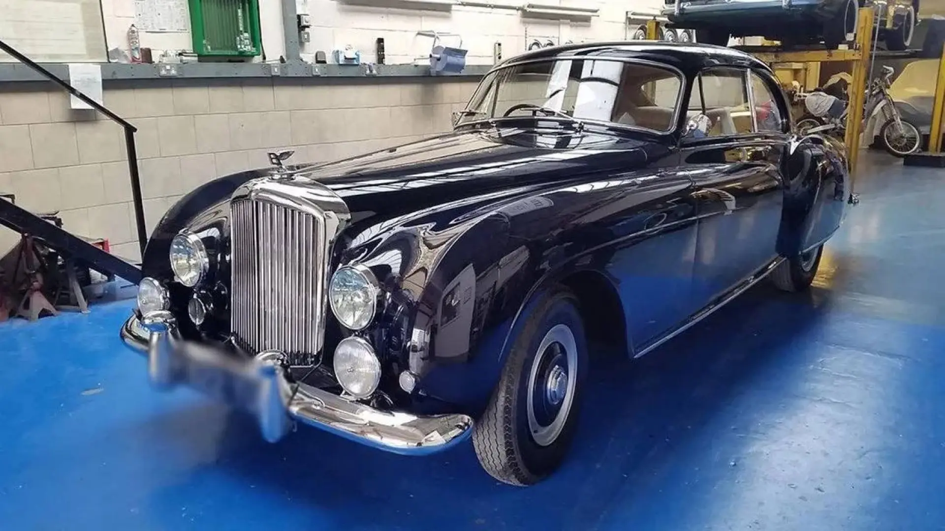What Are the Stages in Restoring a Rolls-royce What Are the Stages in Restoring a Rolls-royce