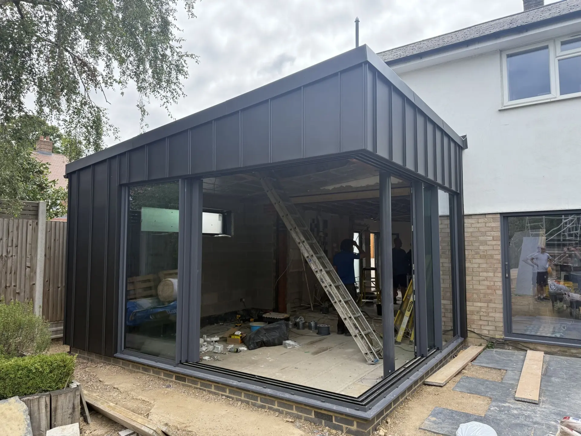 Residential cold vented roof and VMZINC ANTHRA-ZINC cladding project, London