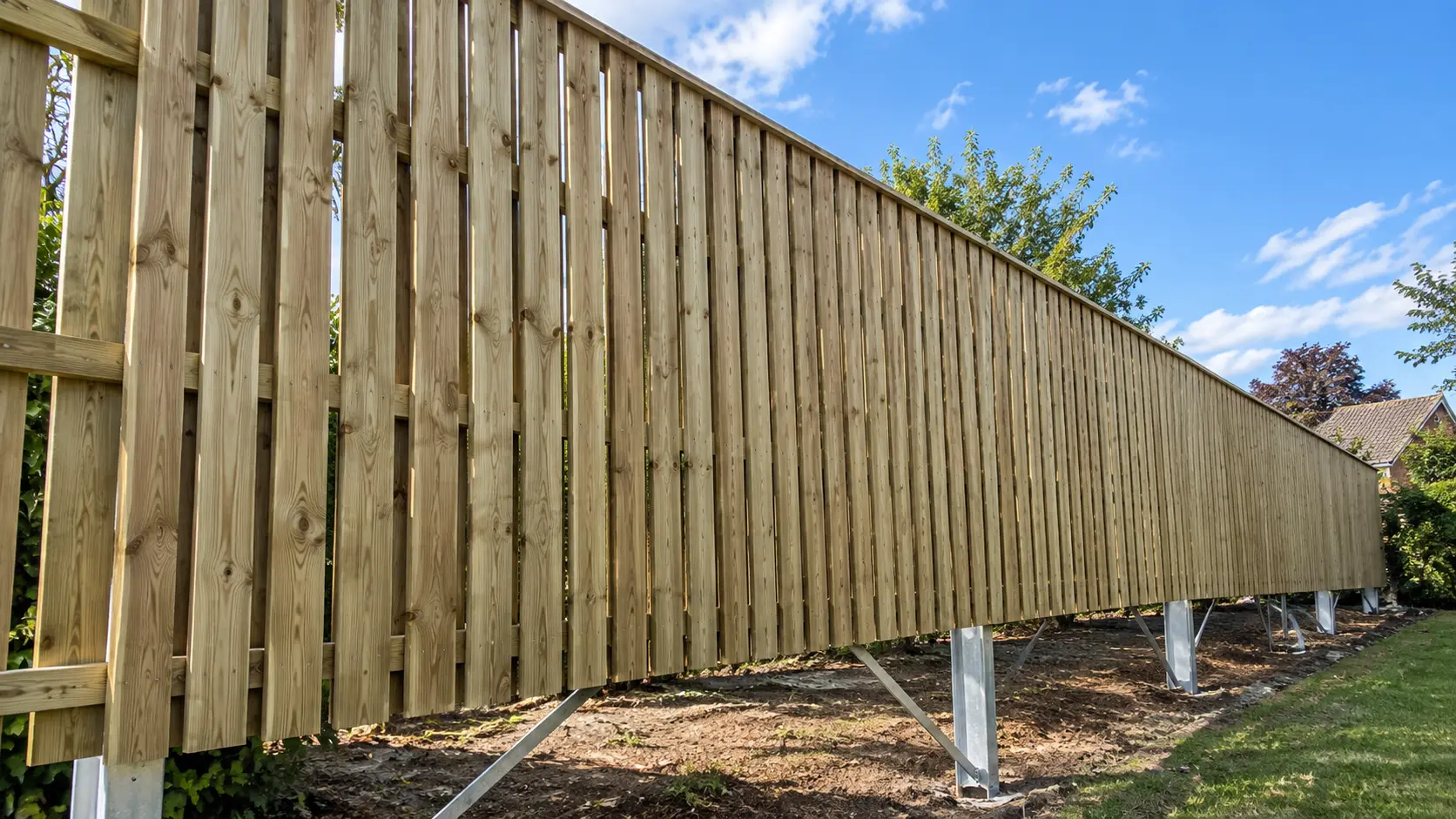 Choosing Between Timber and Concrete Posts