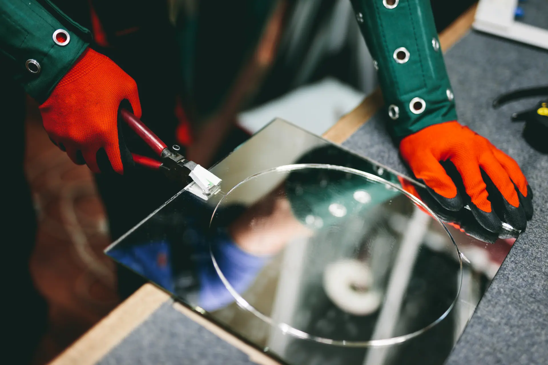Cutting Process - Brilliant Cut Glass Windows