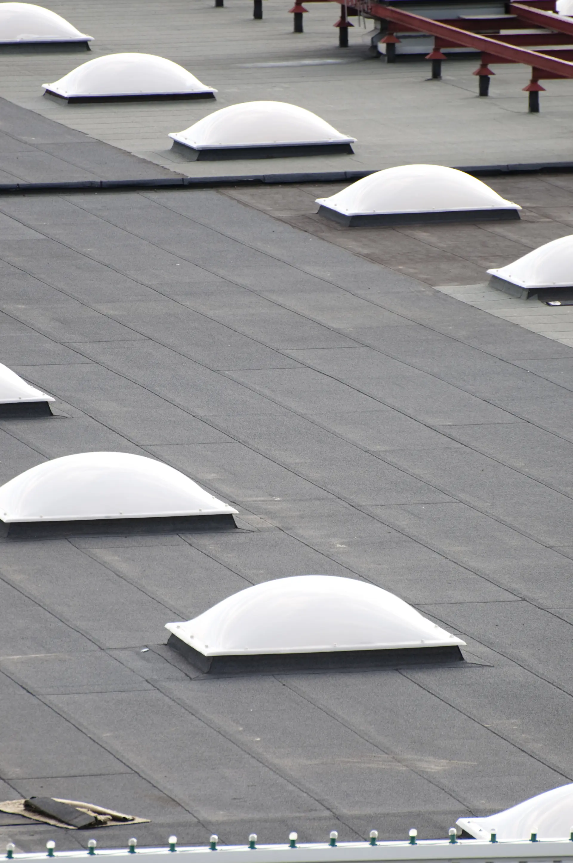 Common Flat Roof Problems and How to Fix Them 