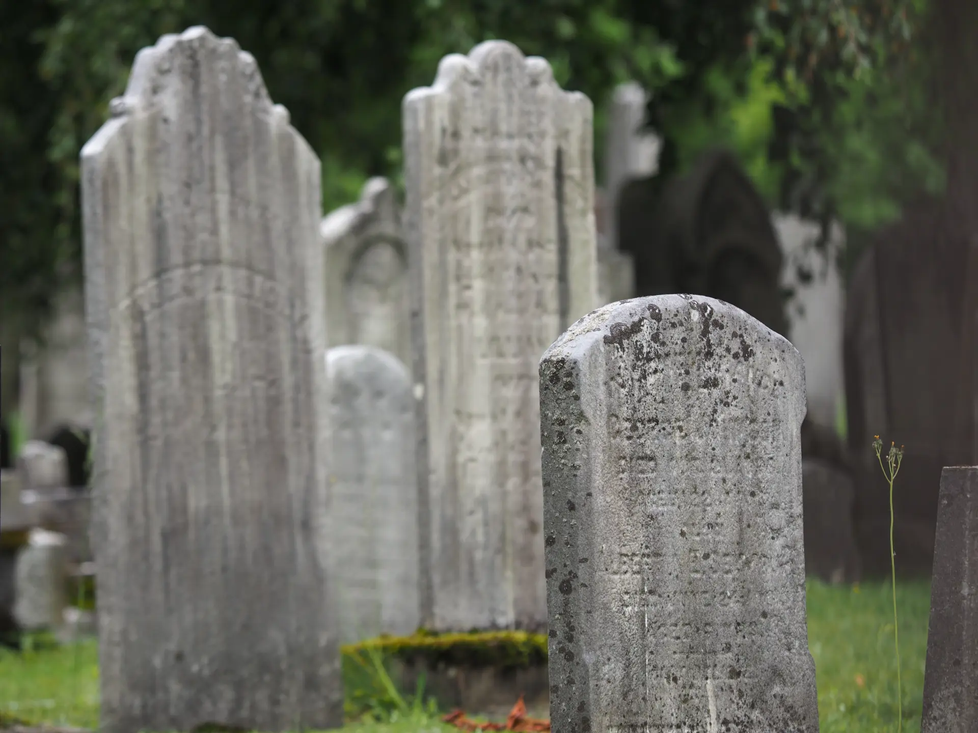 Bespoke Headstone Carving Perth, Crieff, and Blairgowrie