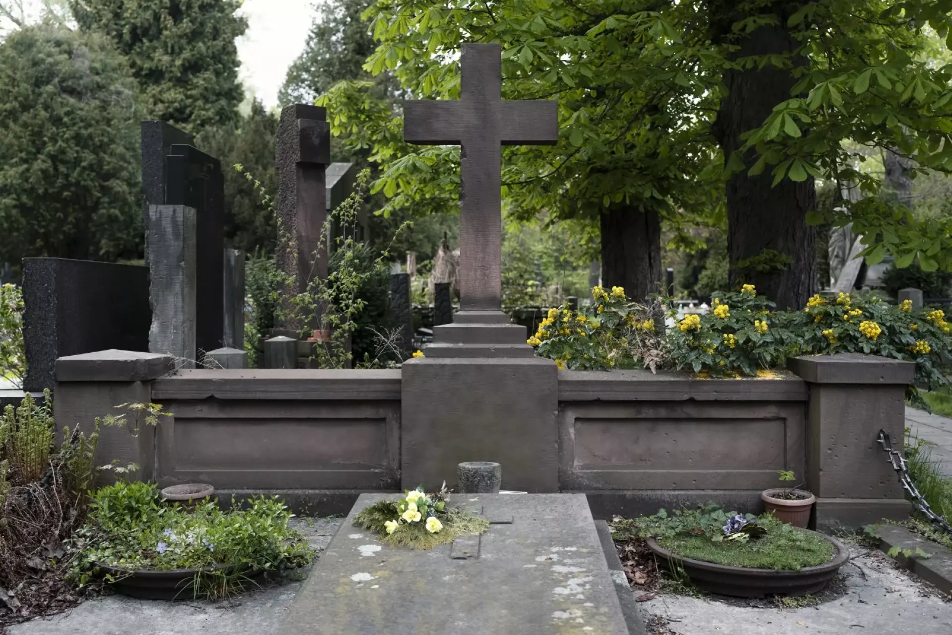 Gravestone Restoration Perth, Crieff, and Blairgowrie