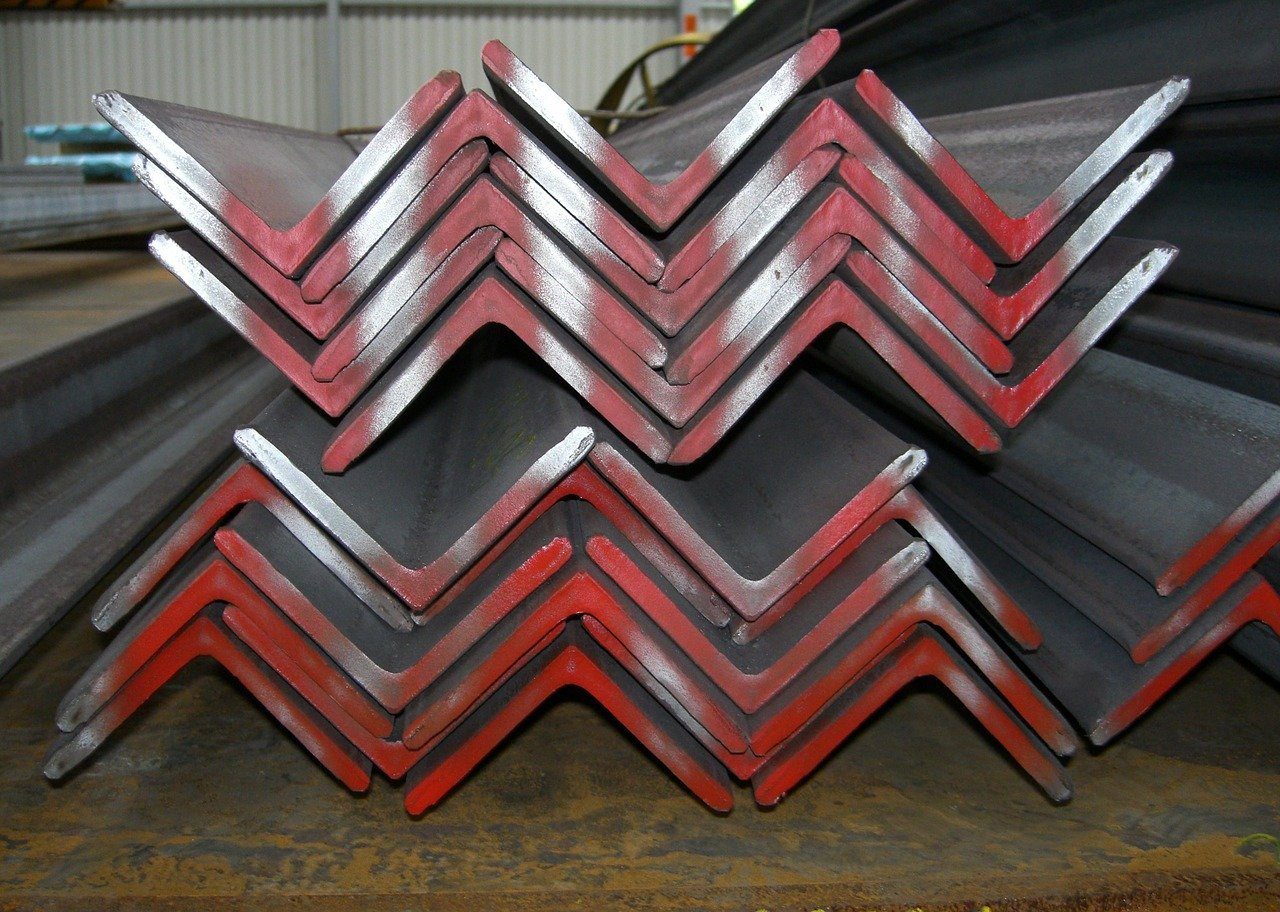 Stacked steel angle sections