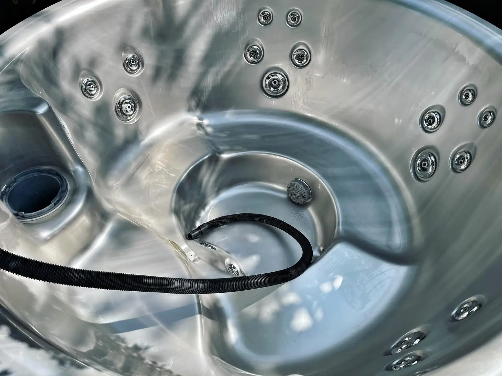 How Much Does It Cost to Relocate a Hot Tub?