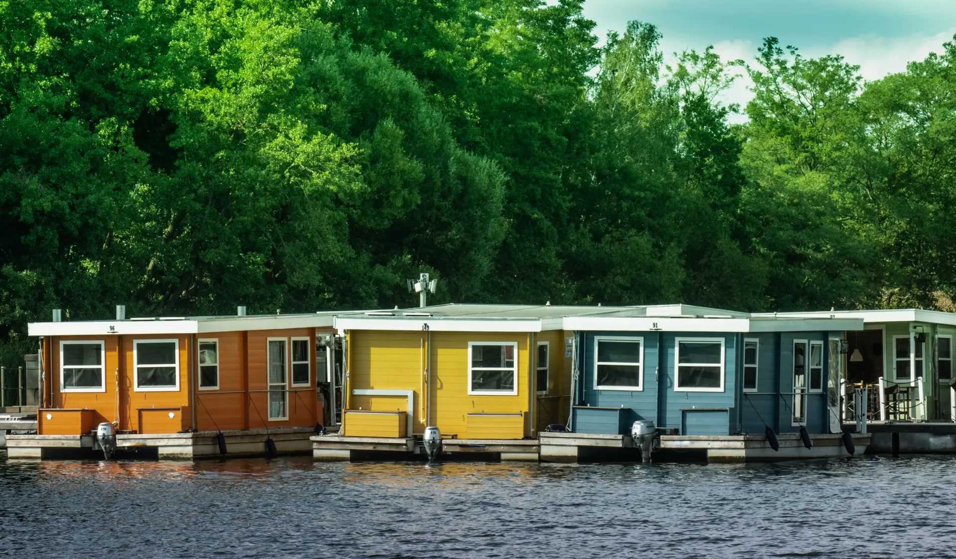 Room Features - When Staying in a Houseboat Hotel