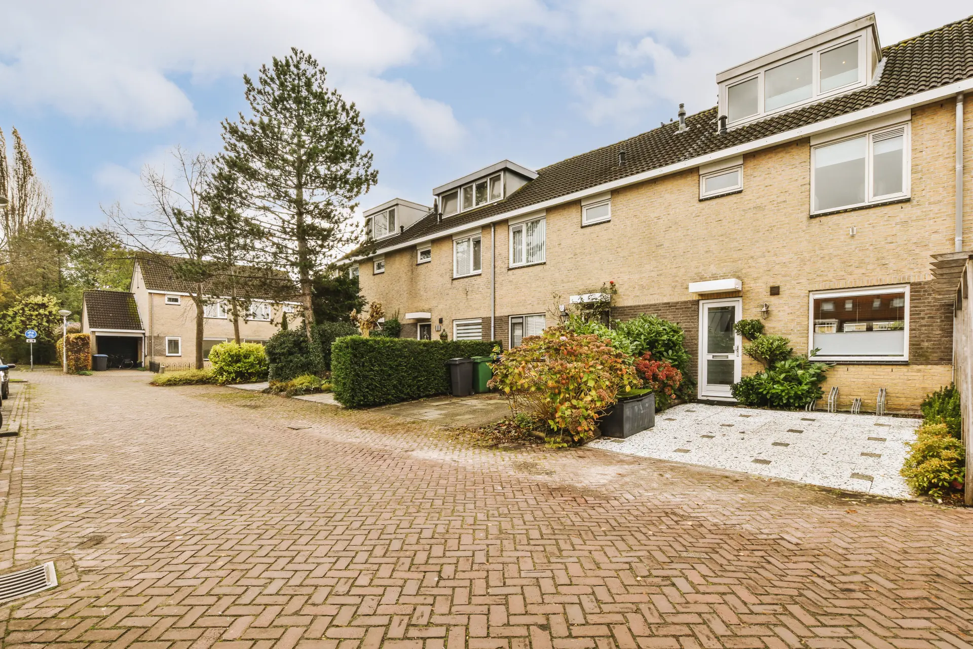 Tarmac Driveways Newcastle-under-Lyme, Cheshire and Staffordshire