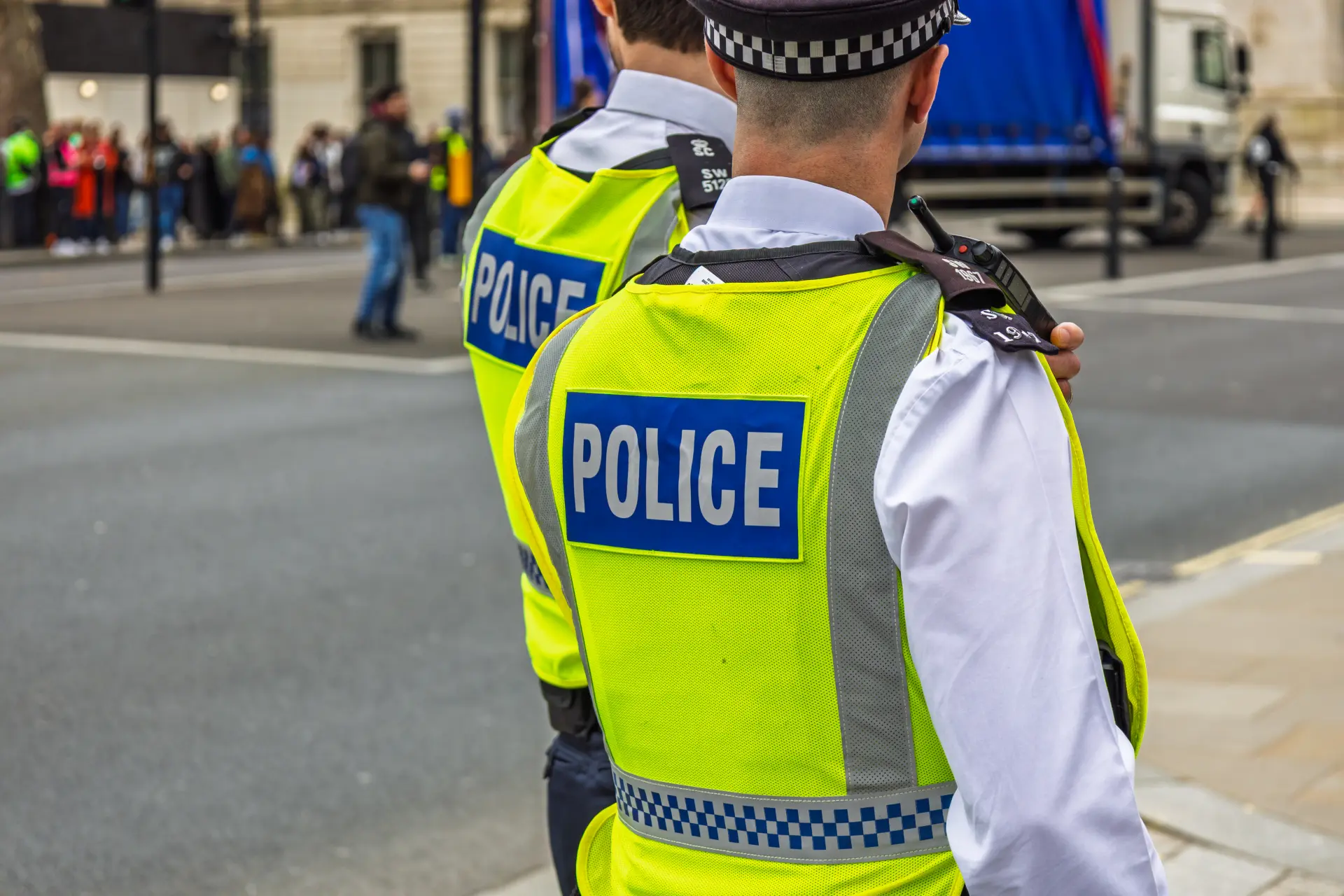 Steps For Boarding Up After a Break-In 