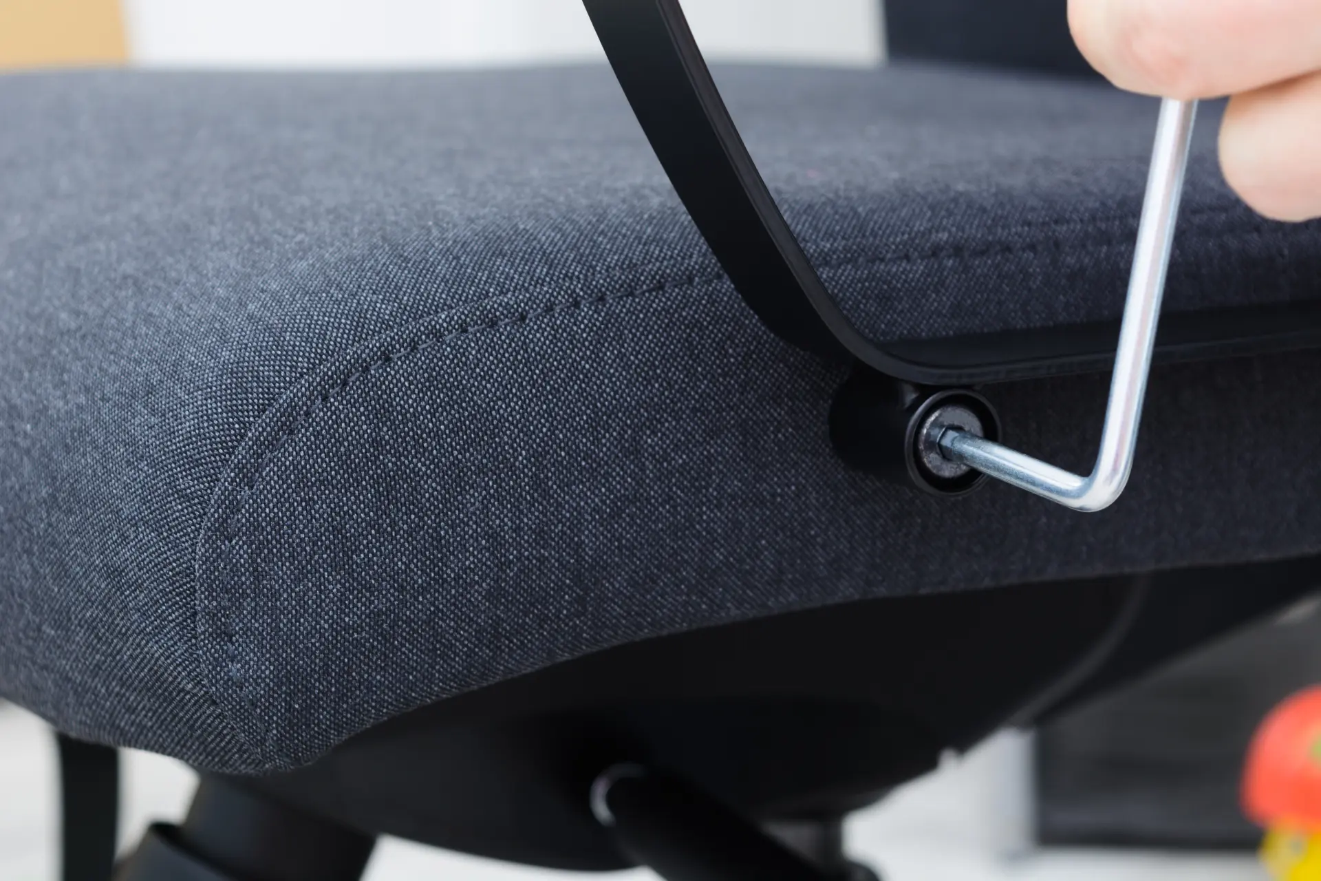 Office Upholstery - Benefits of Regular Office Upholstery Cleaning