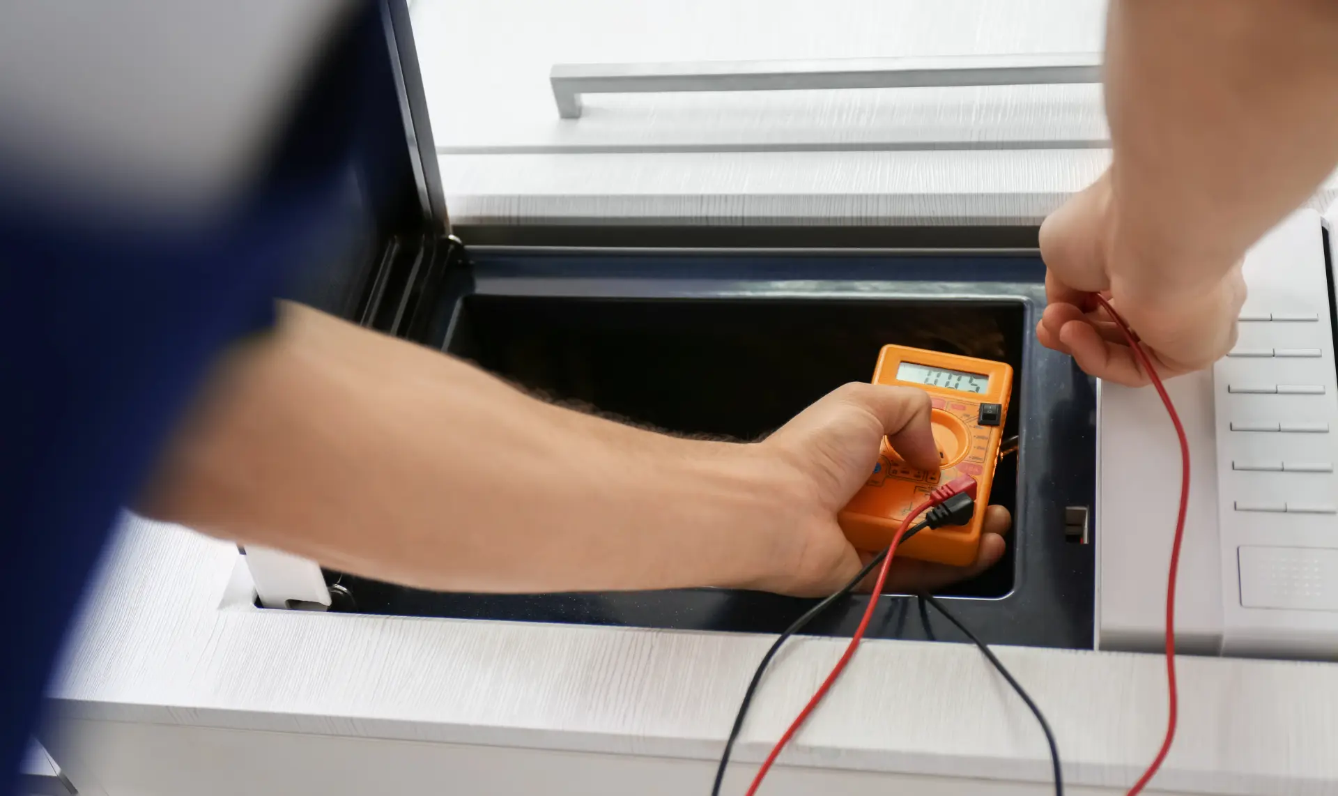 A Guide to PAT Testing in the UK A Guide to PAT Testing in the UK