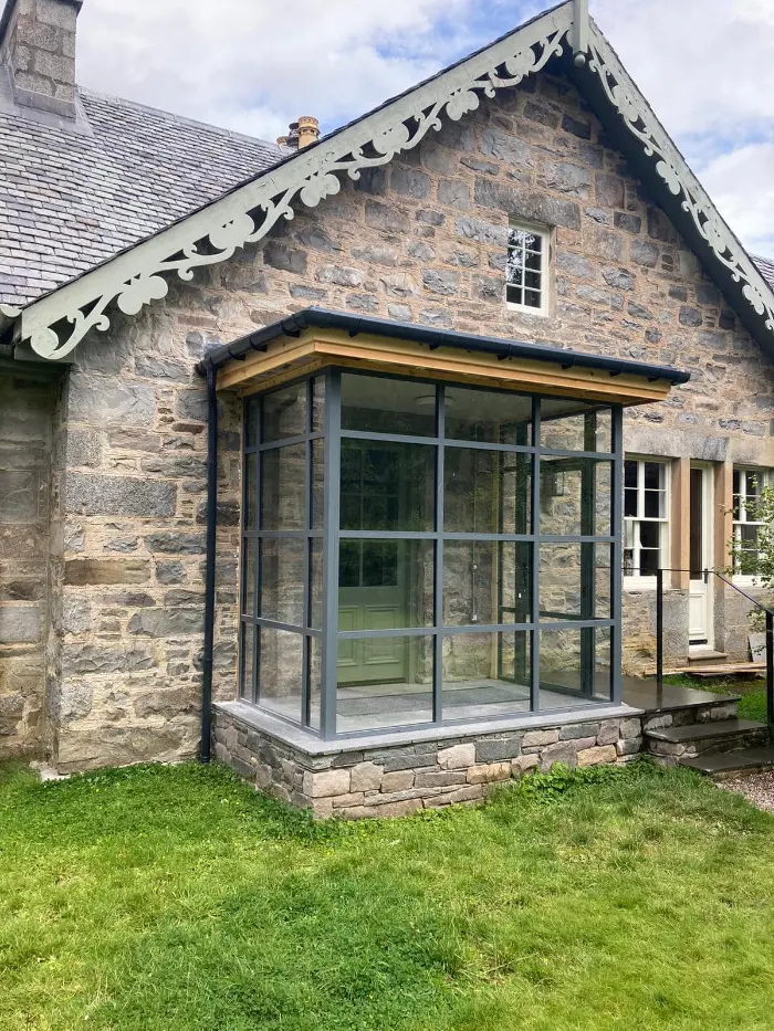 Non-Damaging Stone Cleaning Methods