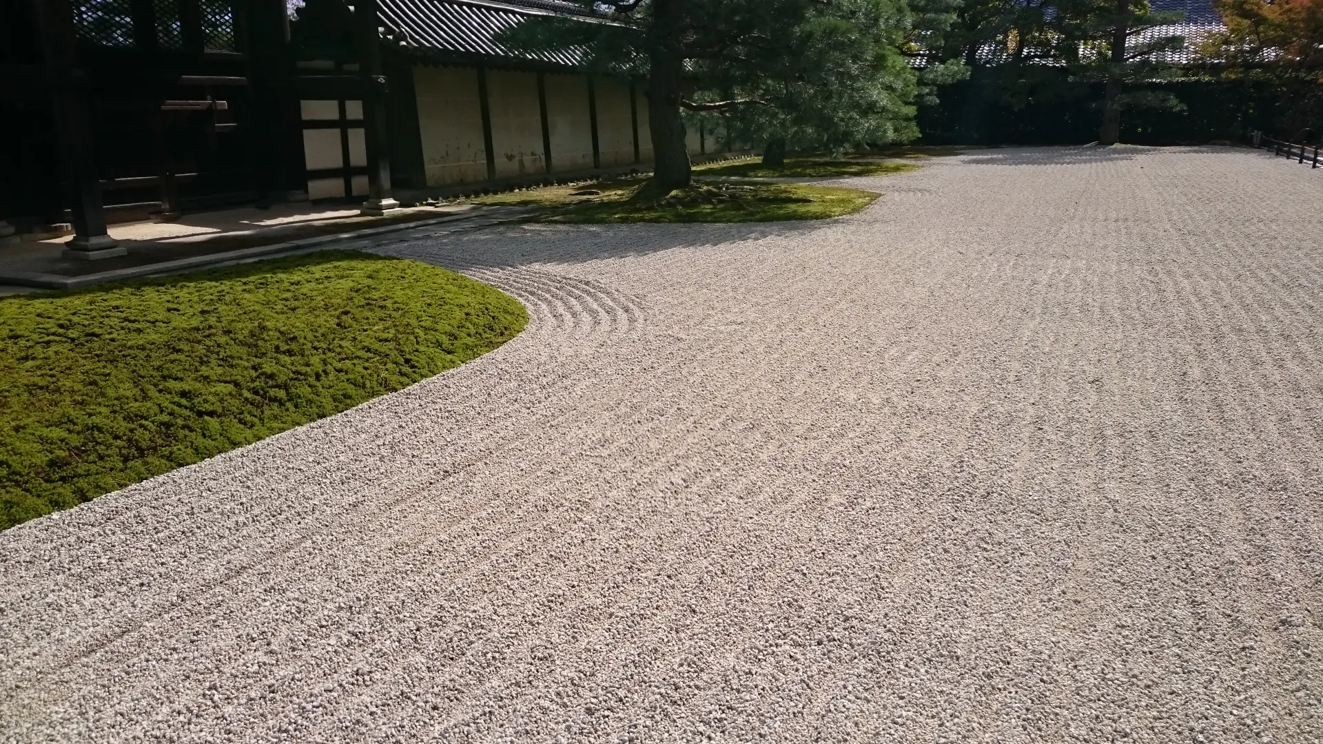 Pros of Choosing the Right Patio Design