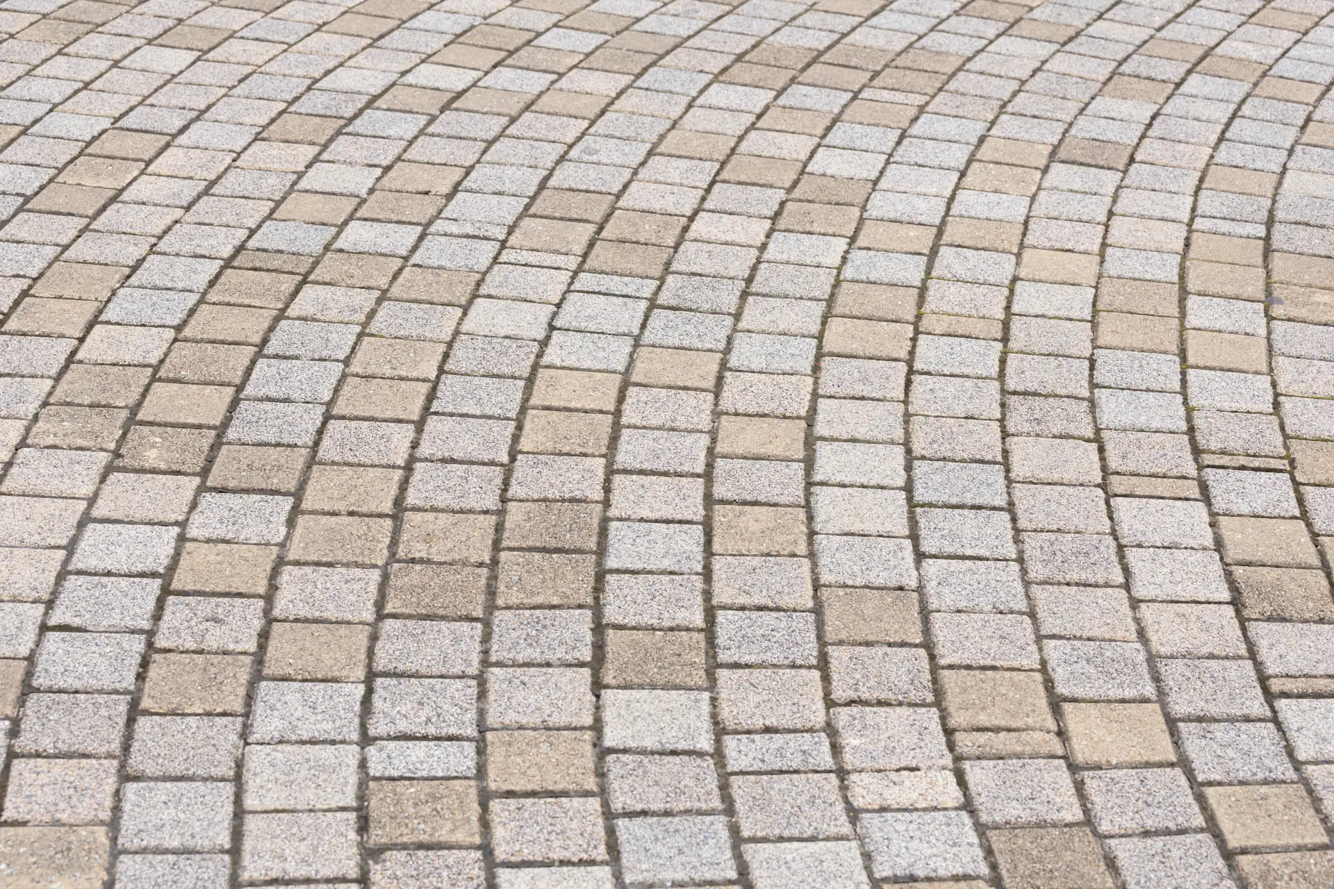 The Best Materials for a Long-Lasting Garden Patio