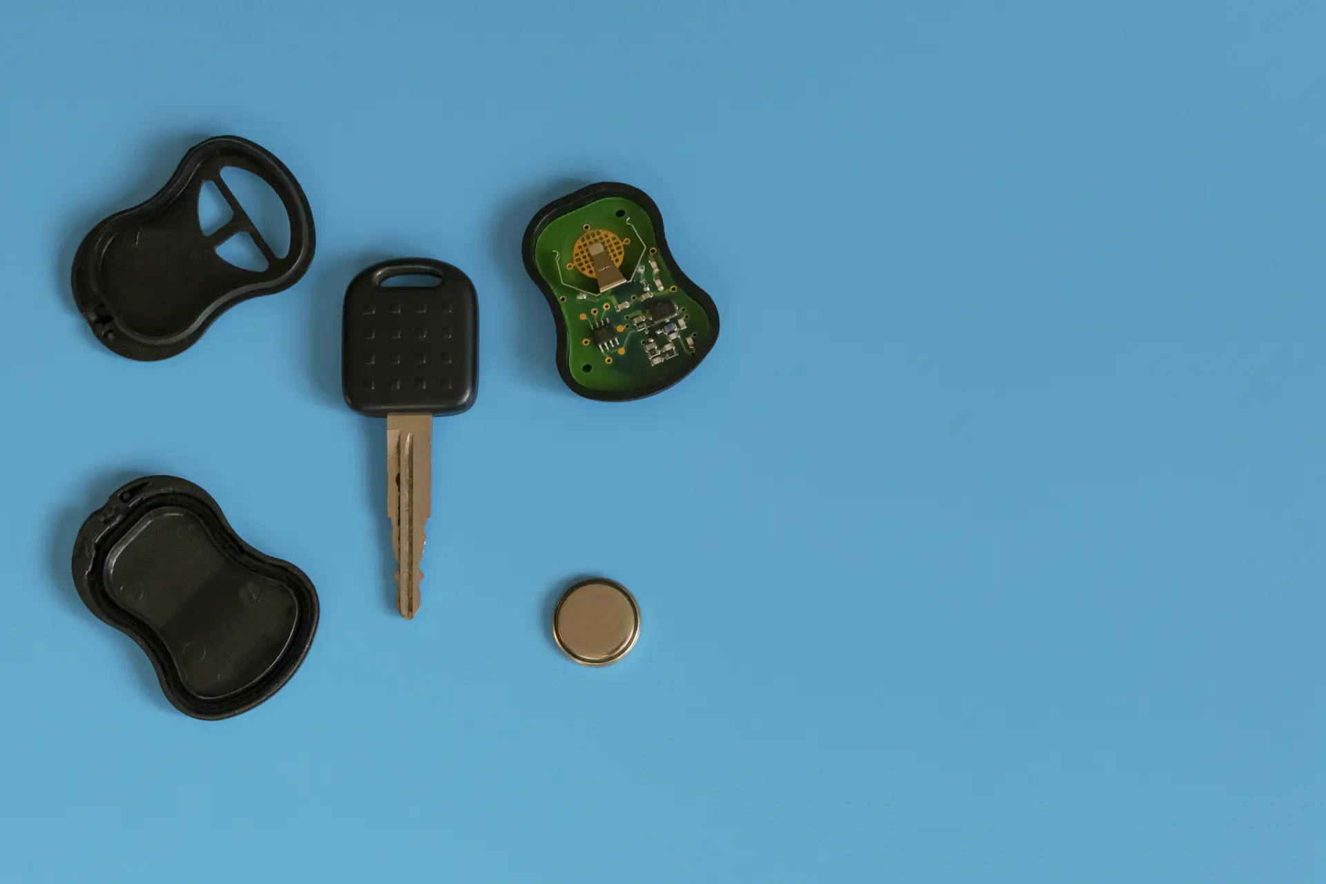 Can a Locksmith Replace Modern Car Keys?