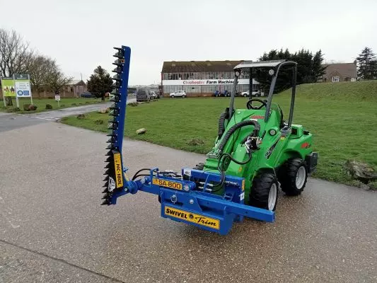 Slanetrac hedge cutter to fit Avant