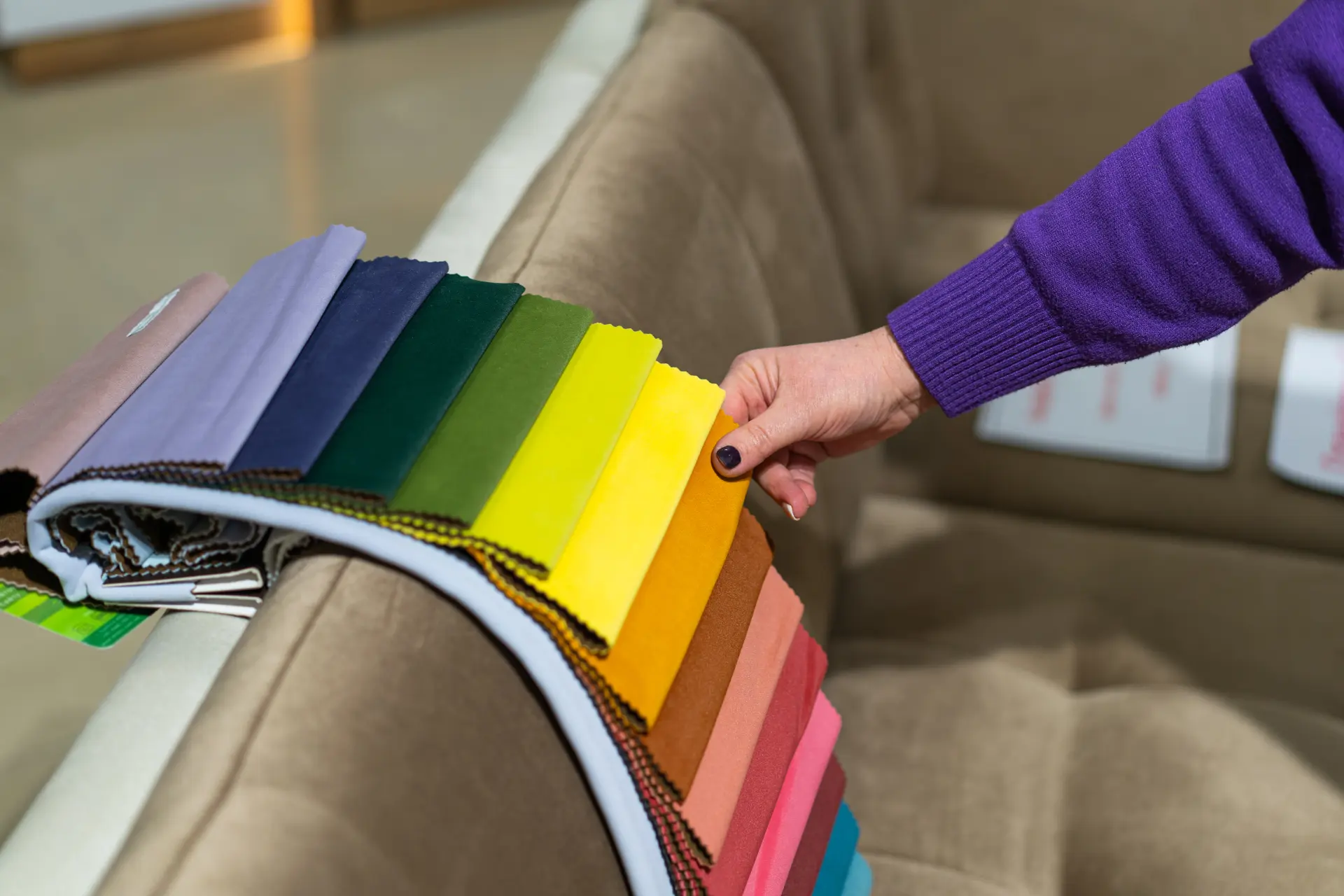 Choosing New Room Colours Image