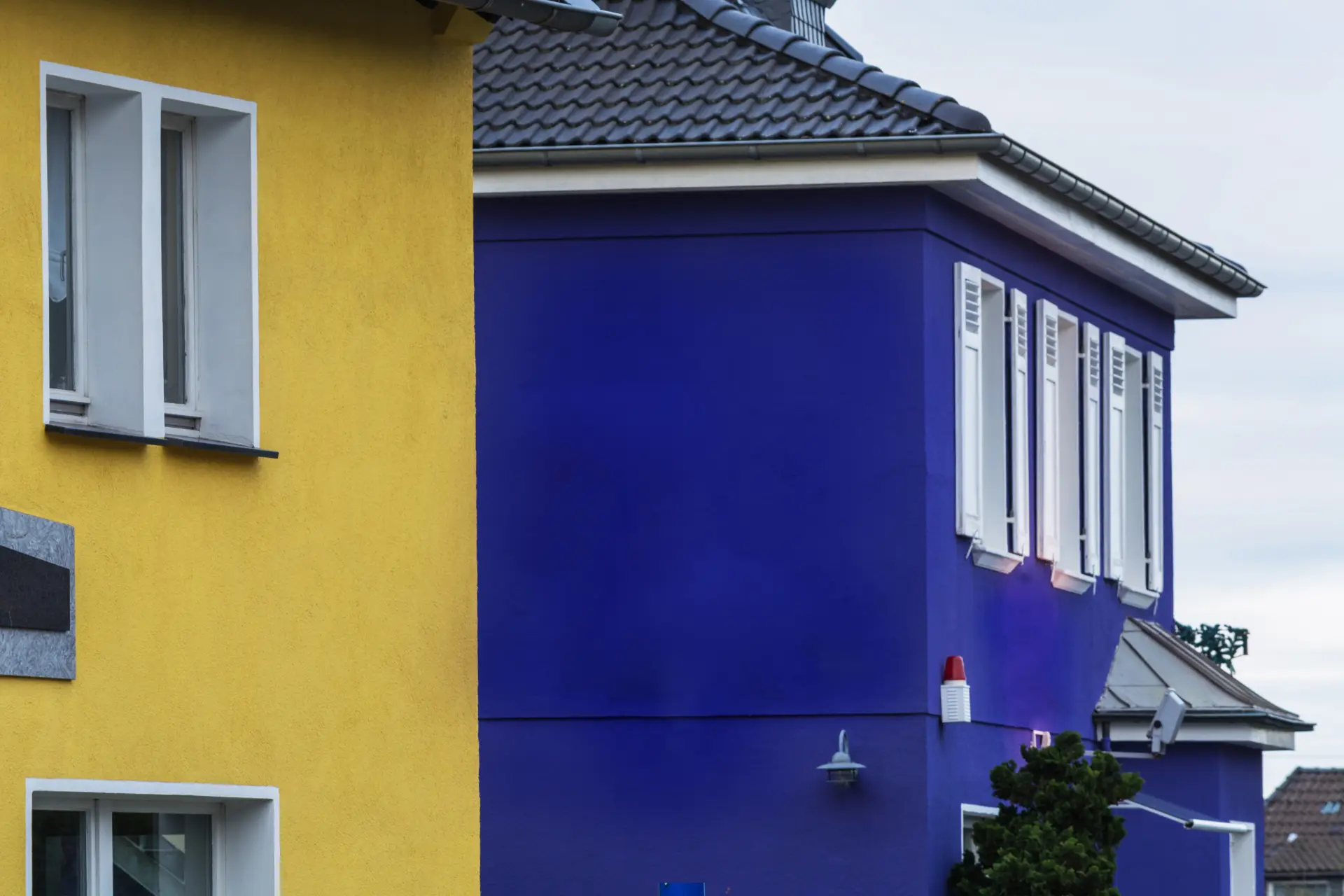 What Time Of Year Is Best To Paint The Exterior Of A House