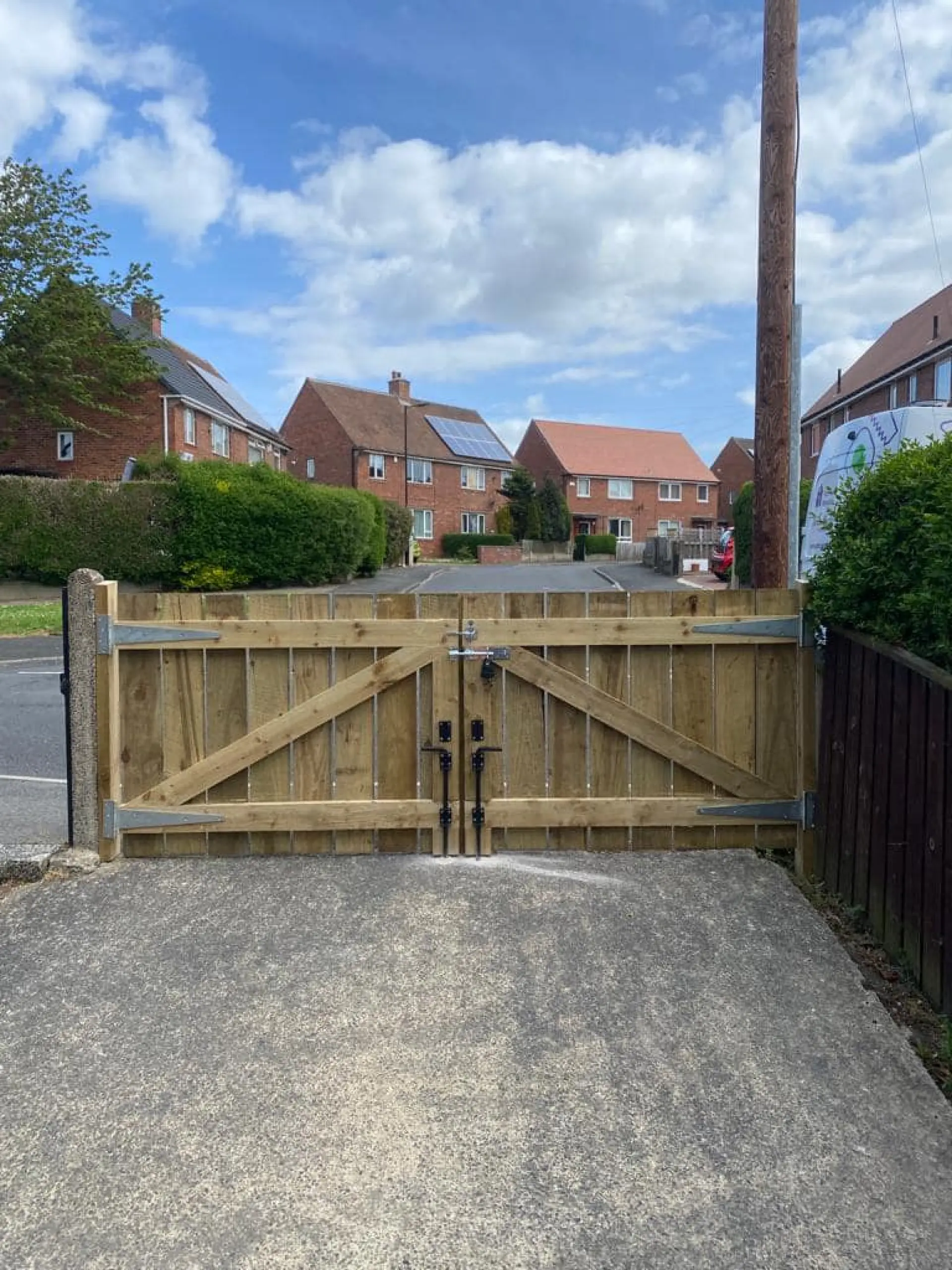 Timber Gate Installers Newcastle, Jesmond, Gosforth