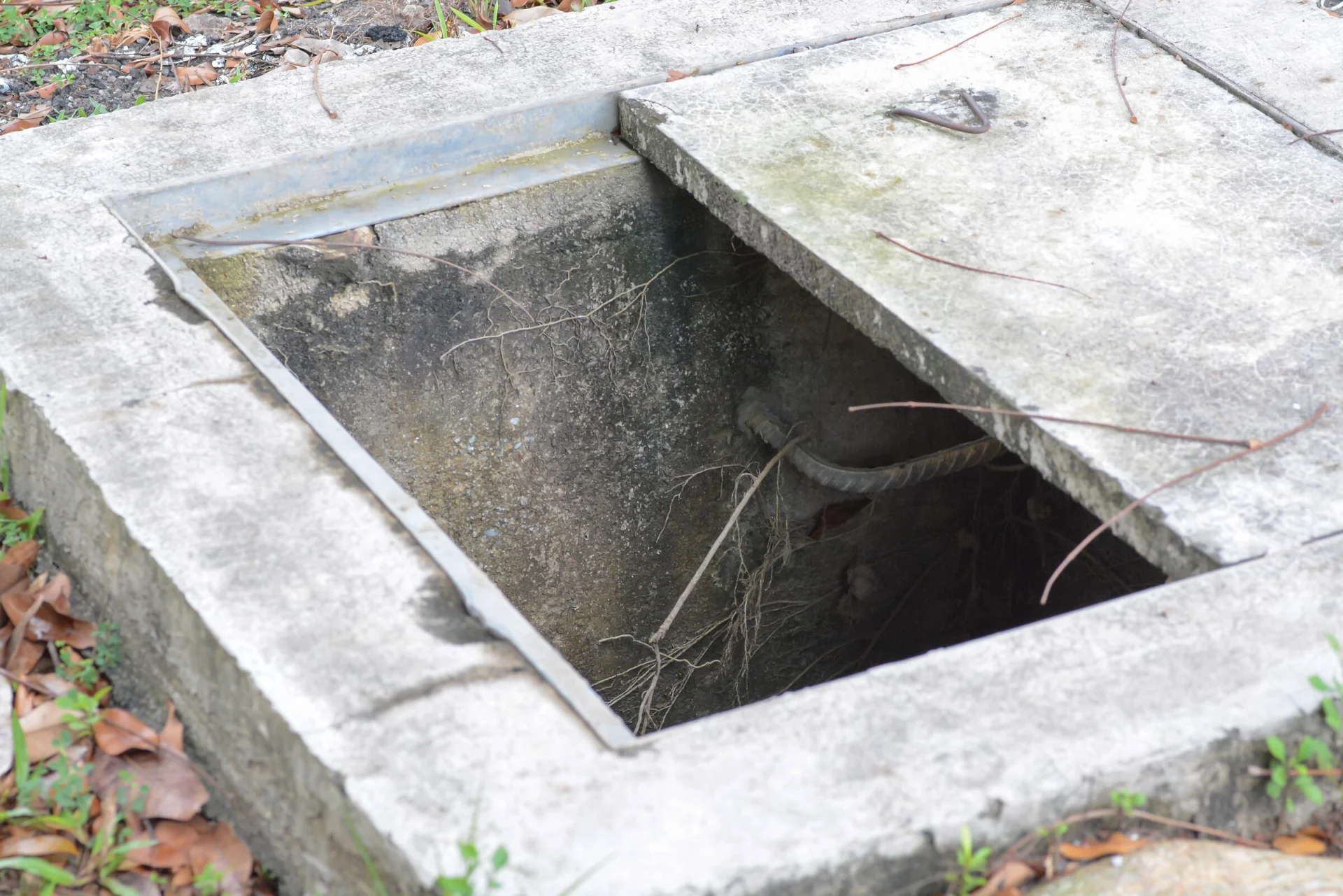 Who Is Responsible For A Blocked Drain