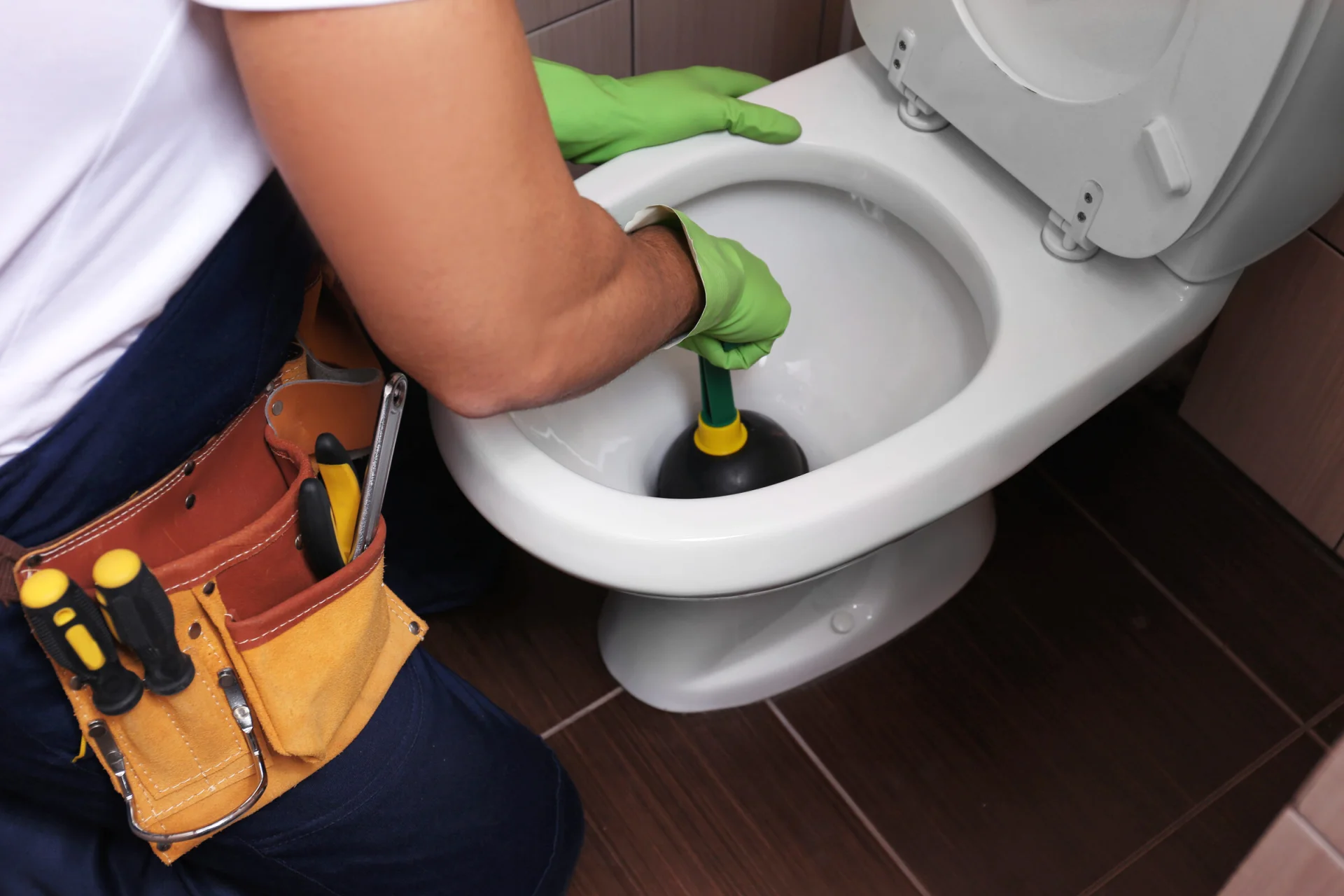 The Best Ways to Unblock a Bath Drain