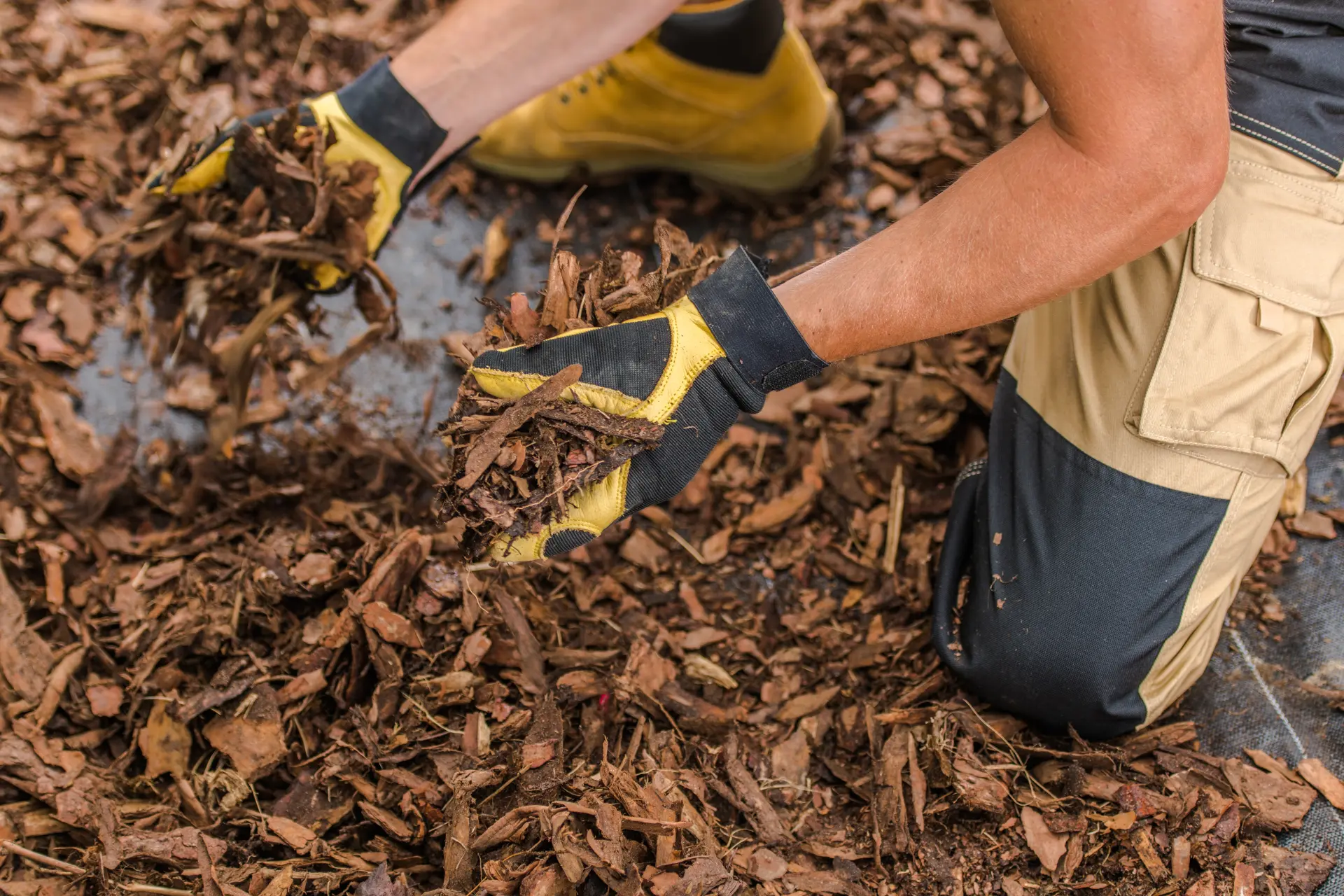 What To Use For Mulching