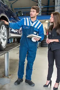 mechanic explaining car service
