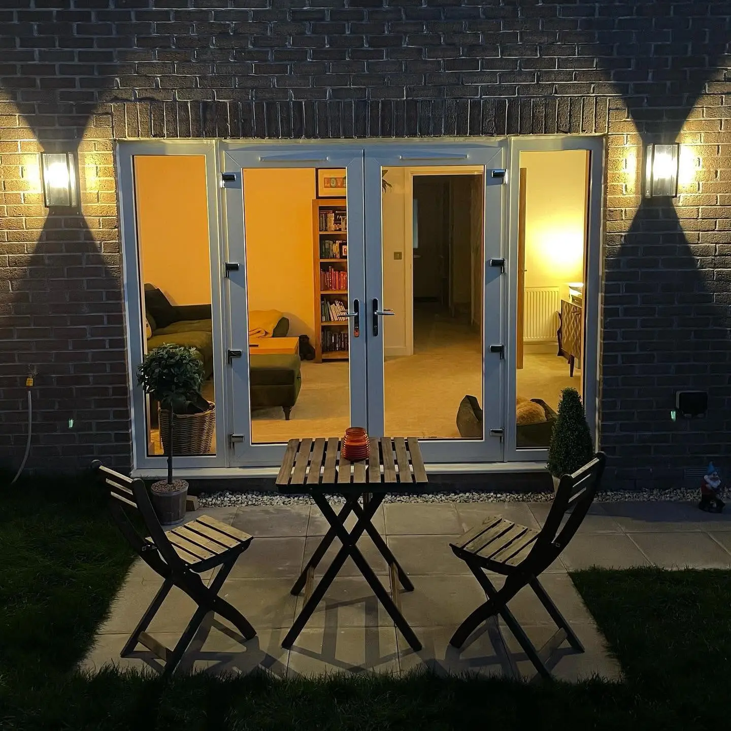 Outdoor and Garden Electrics Castleford