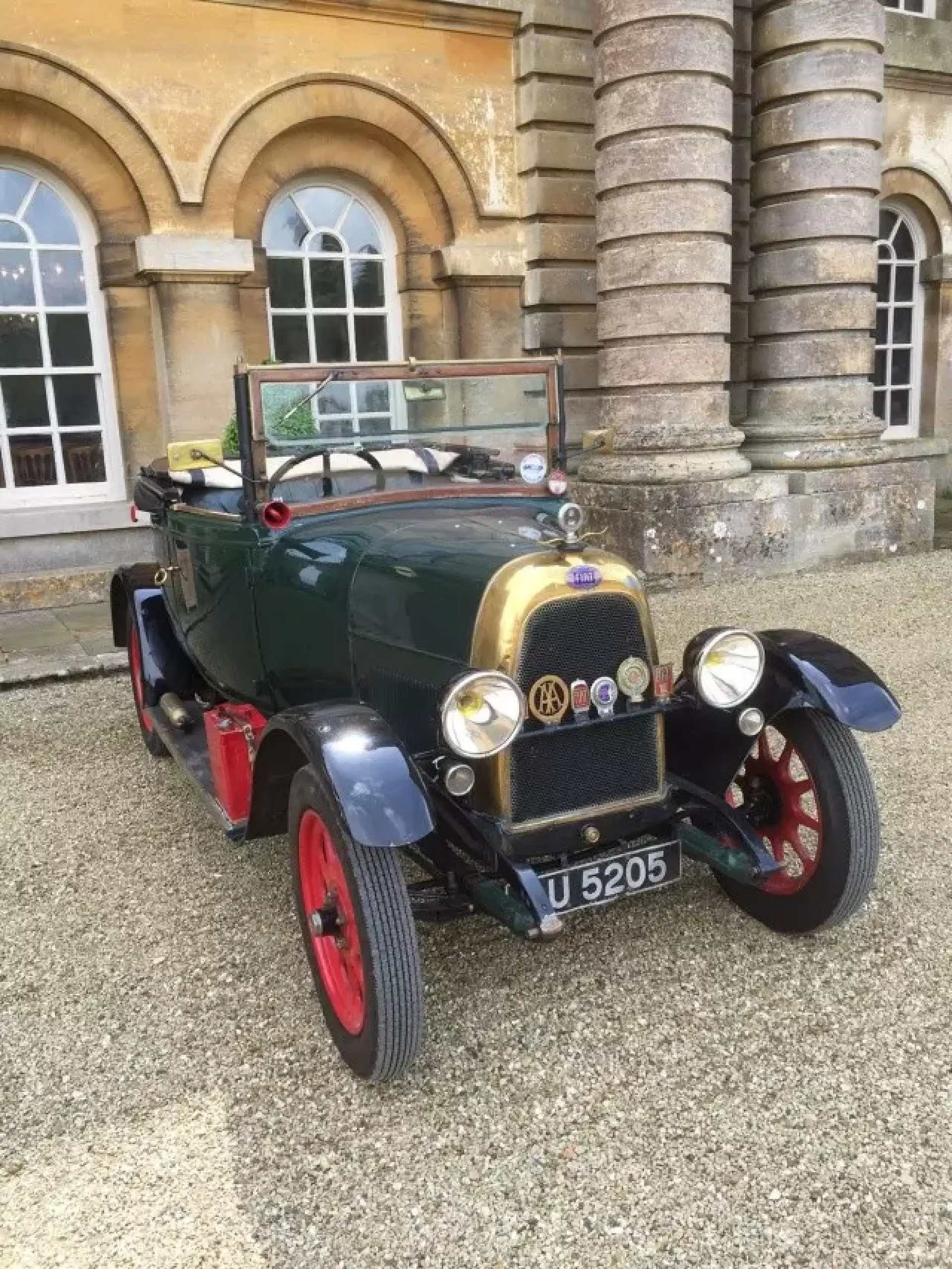Classic Vehicles and Vintage Cars for Hire | Grantham, Lincolnshire, UK Wide