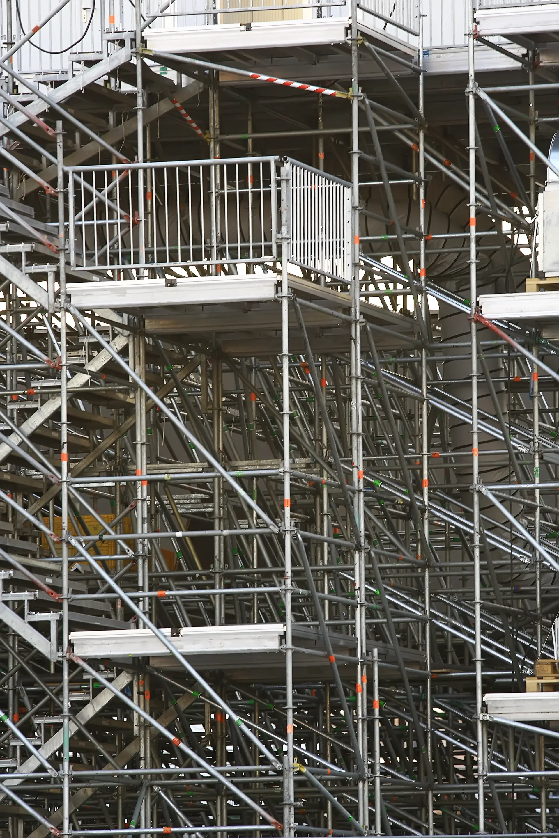 Tall scaffold structure on a commercial site