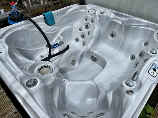 Masterspa biofilm flush & water change (image 5 of 7)