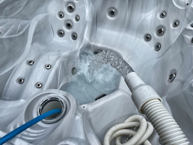 Masterspa biofilm flush & water change (image 6 of 7)