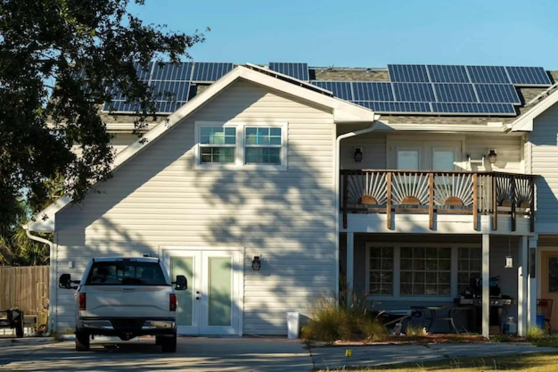 How a Solar Panel Survey Can Maximise Your Energy Savings