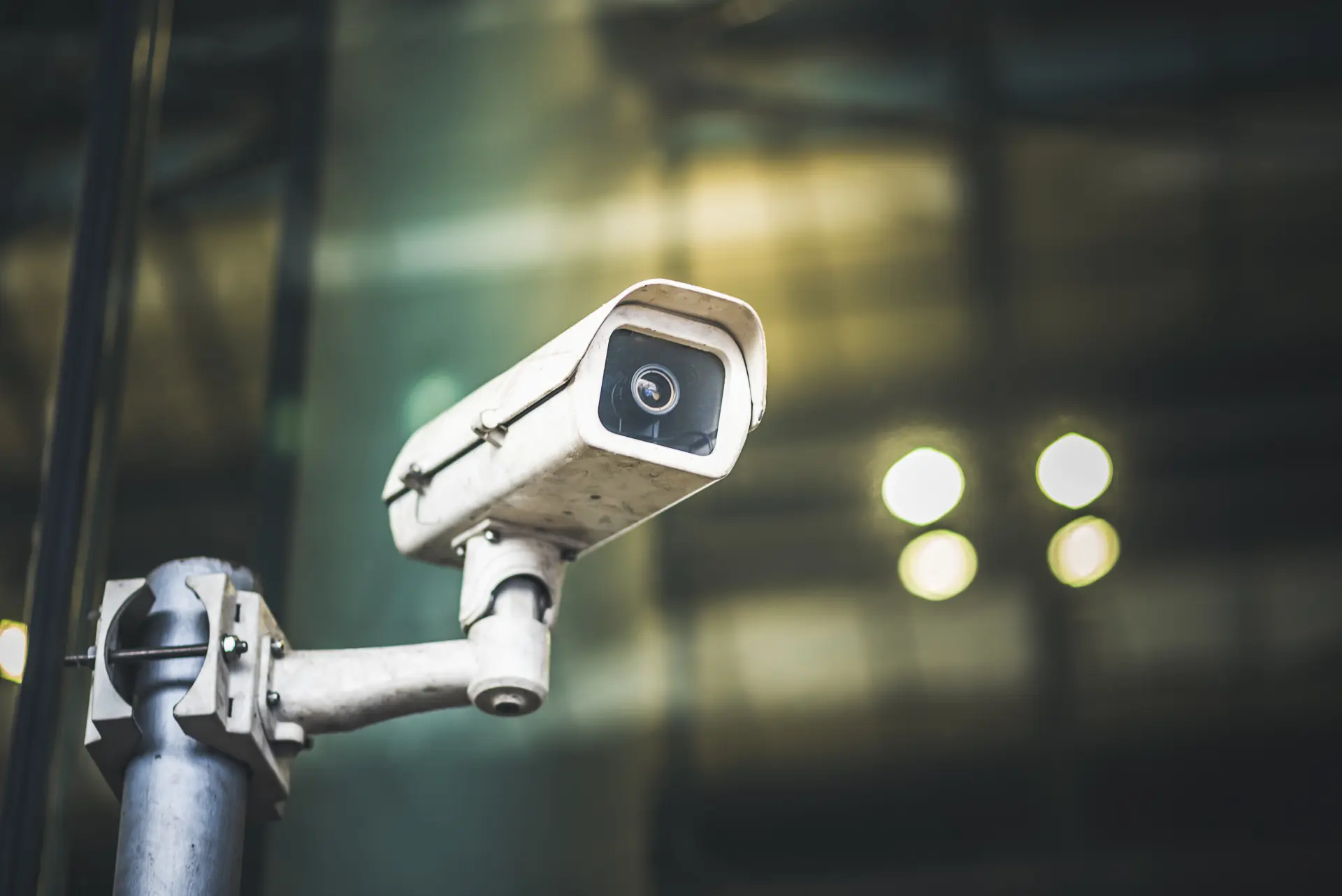 Reducing Theft and Risk with CCTV Installation