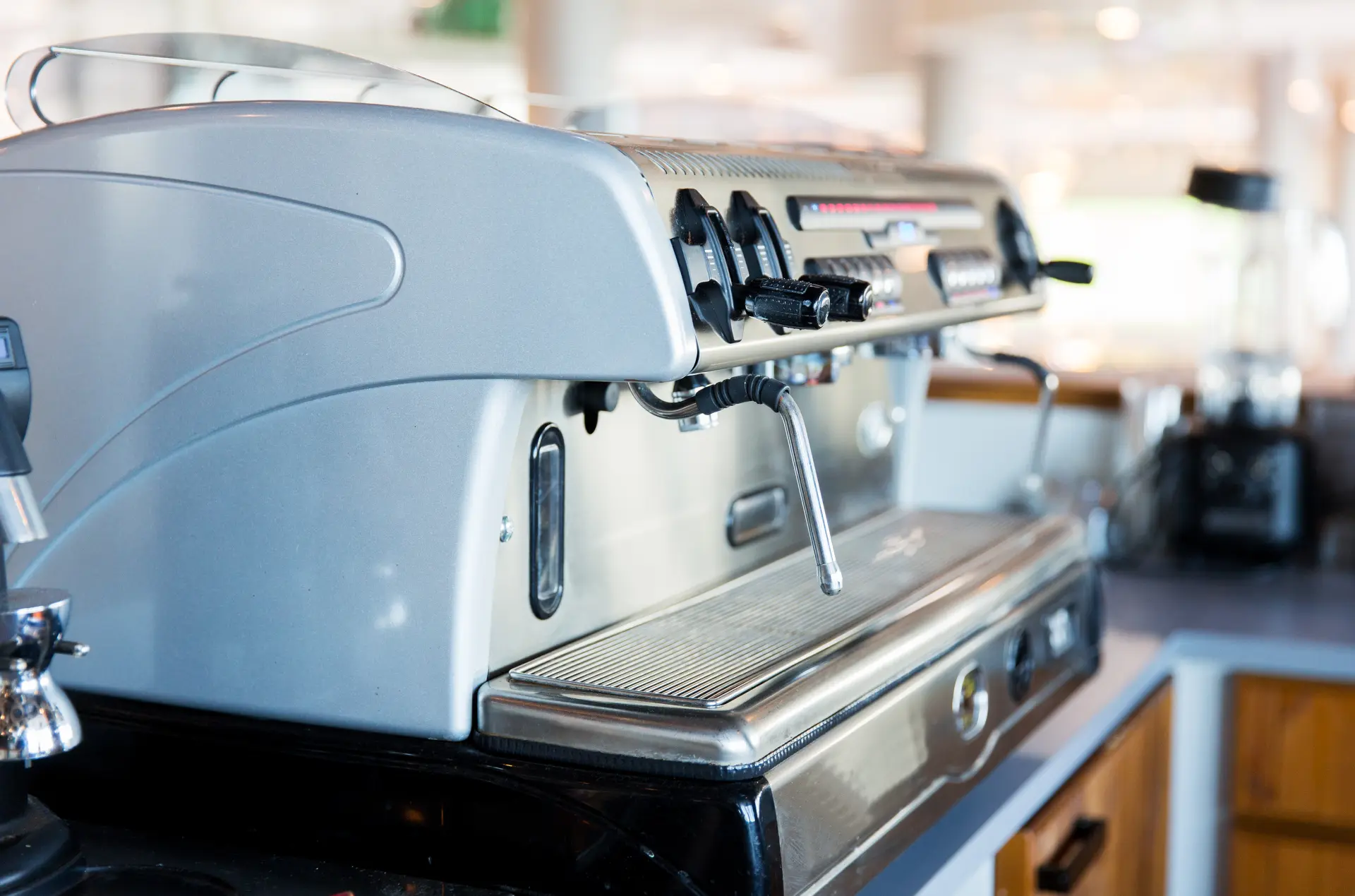 Best Types of Coffee Machines for Small Cafés Image