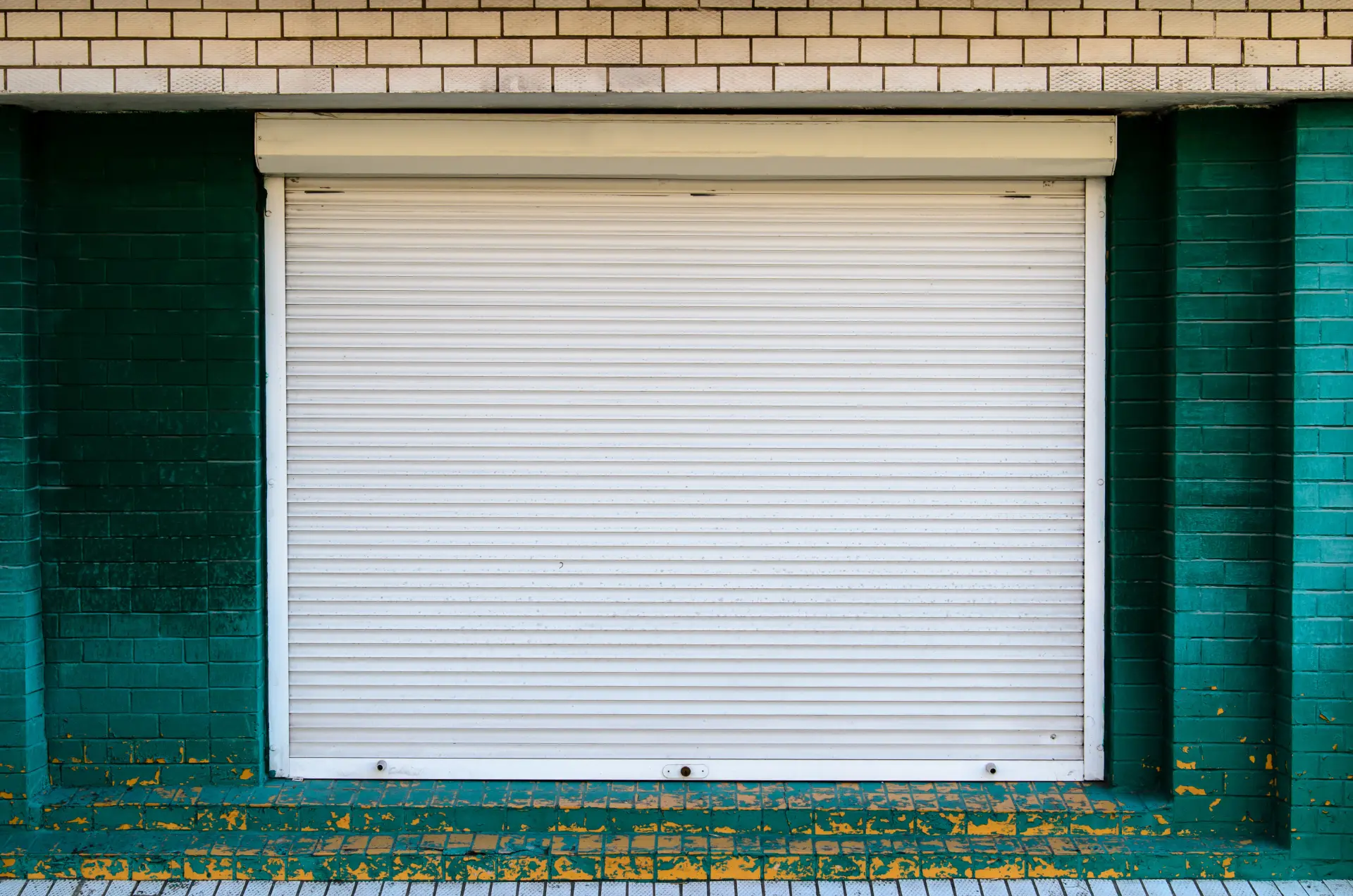 Drafts - Signs That My Roller Shutter Needs Repairing