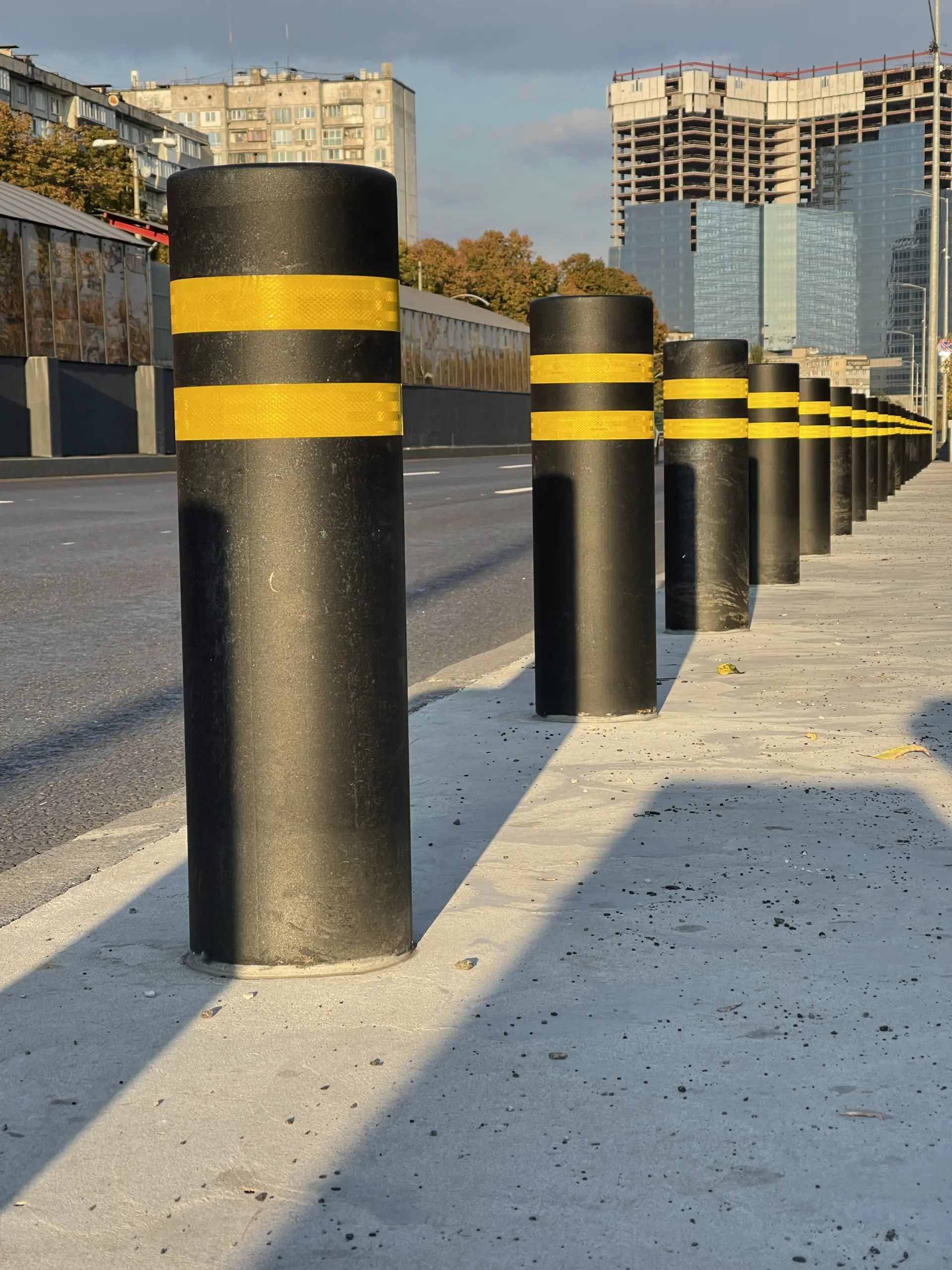 How Traffic Barriers Help Control Vehicle Flow How Traffic Barriers Help Control Vehicle Flow
